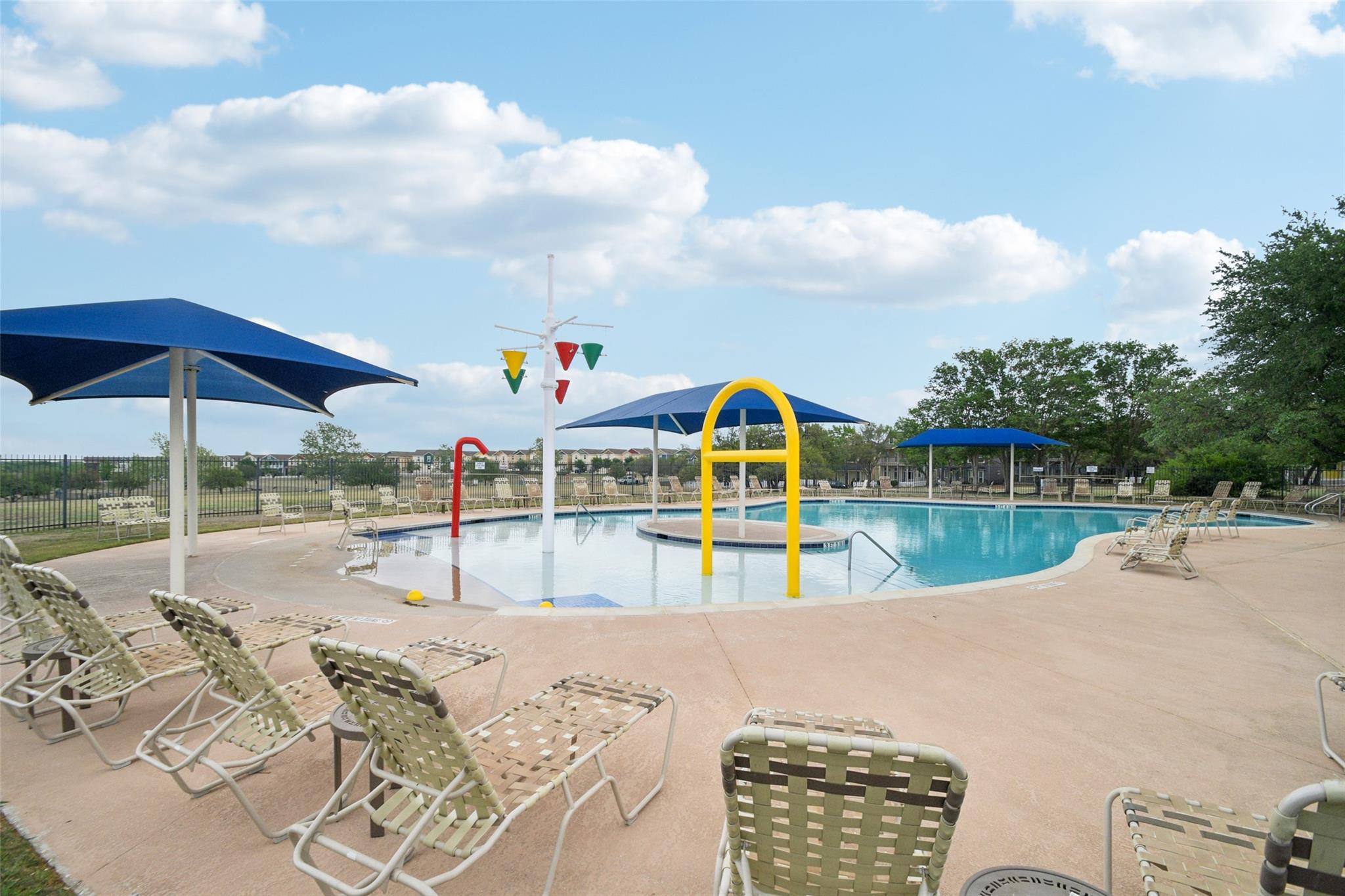 6084 Hartson, Kyle, TX 78640