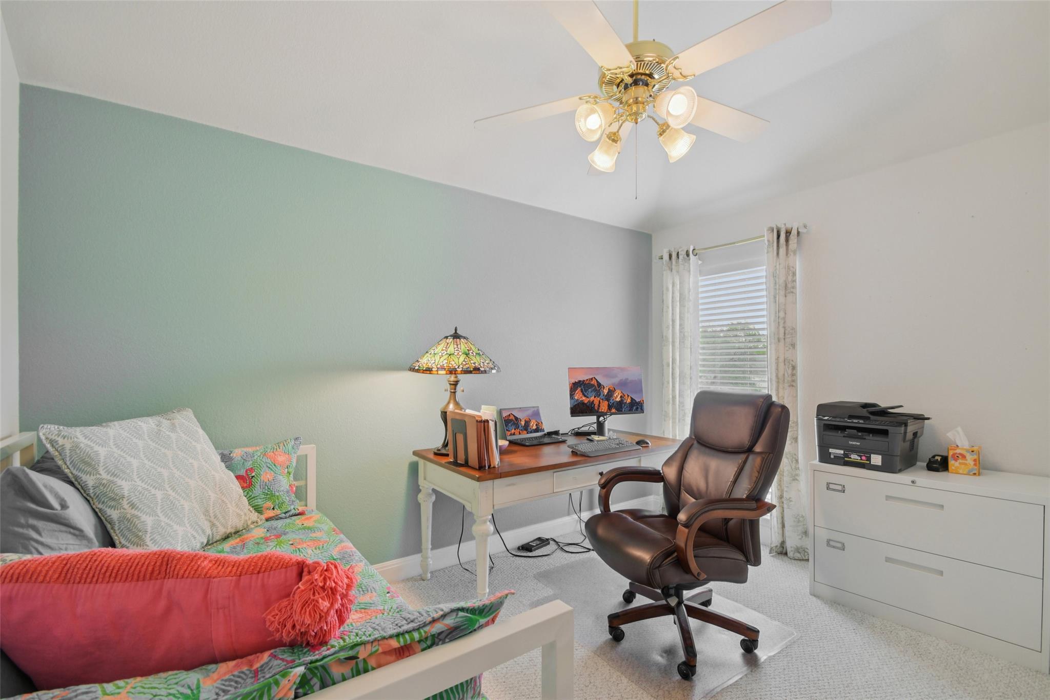 6084 Hartson, Kyle, TX 78640