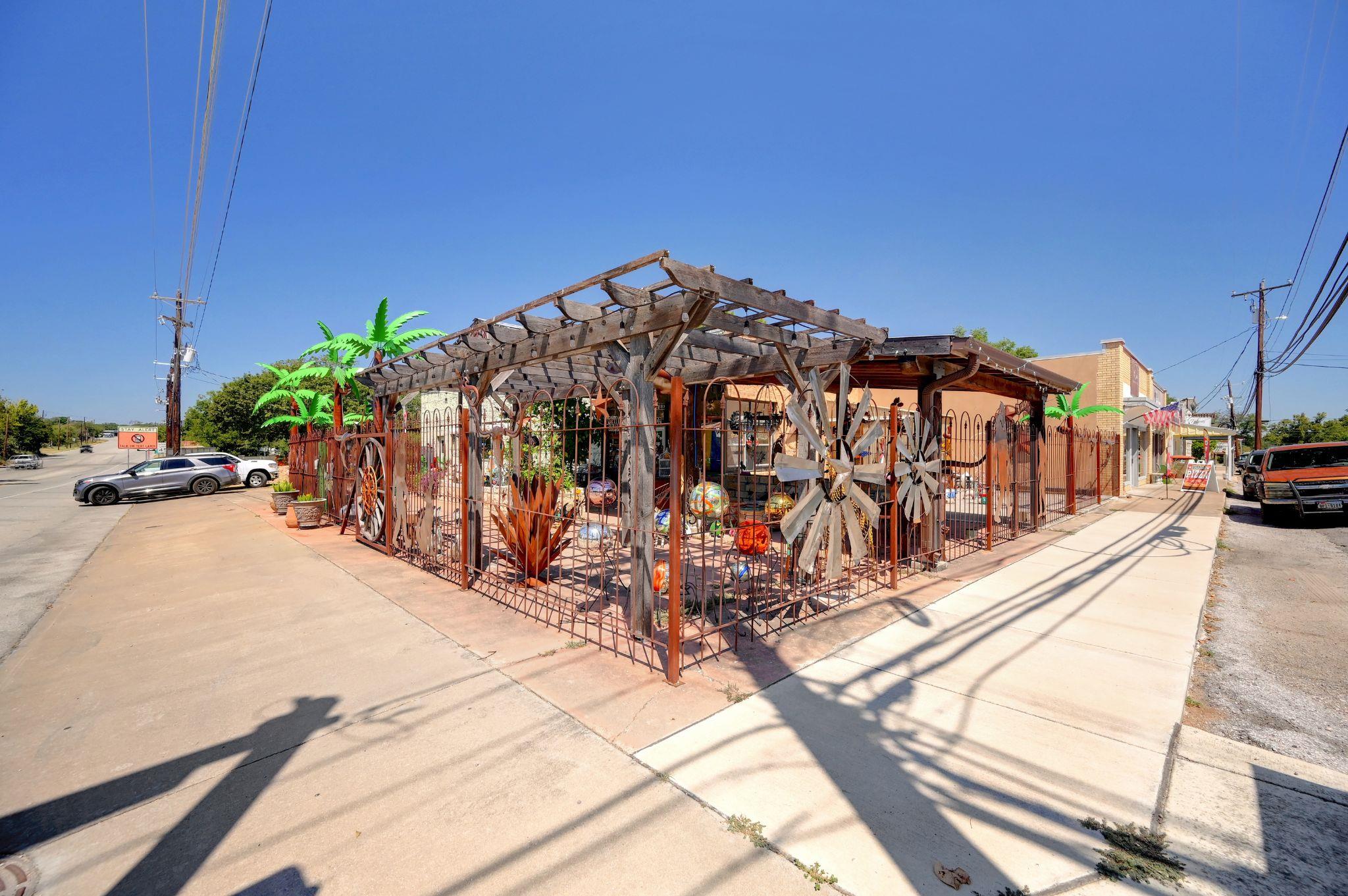 100 W Main St, Johnson City, TX 78636