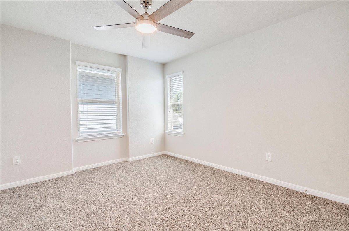 312 Triumph Rd, Buda, TX 78610