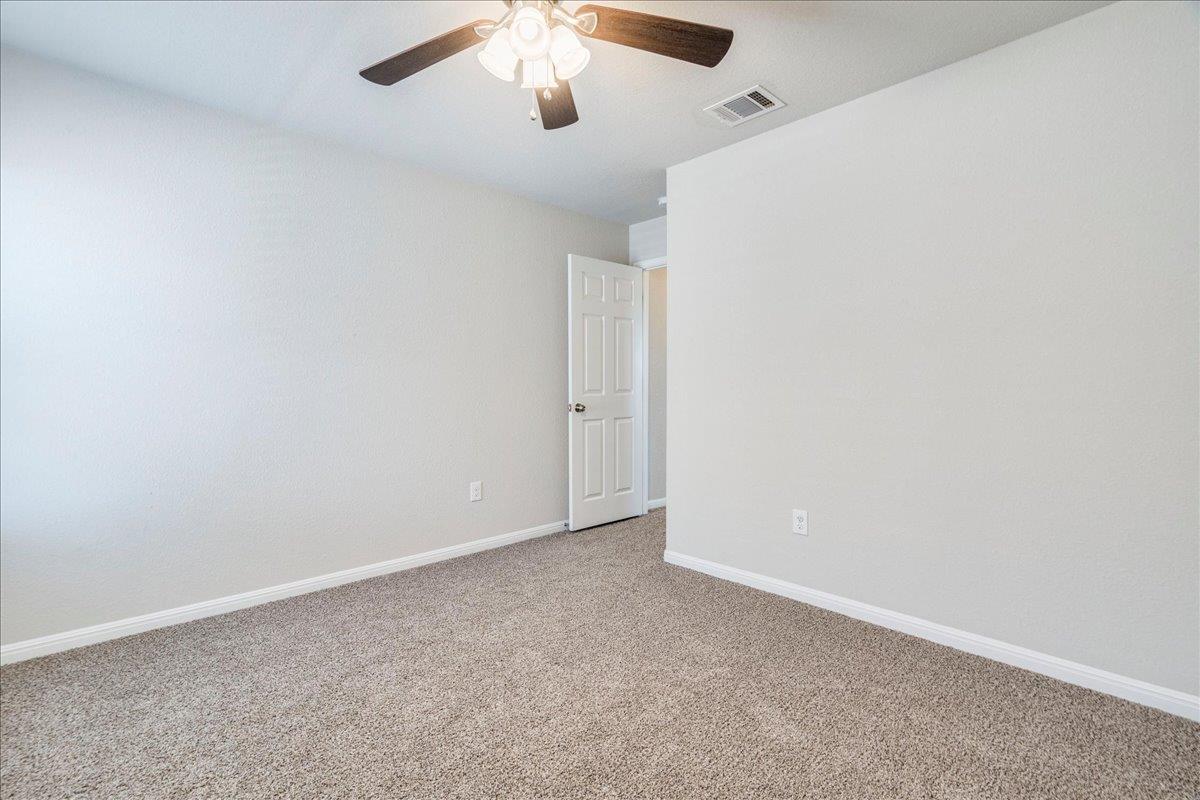 312 Triumph Rd, Buda, TX 78610