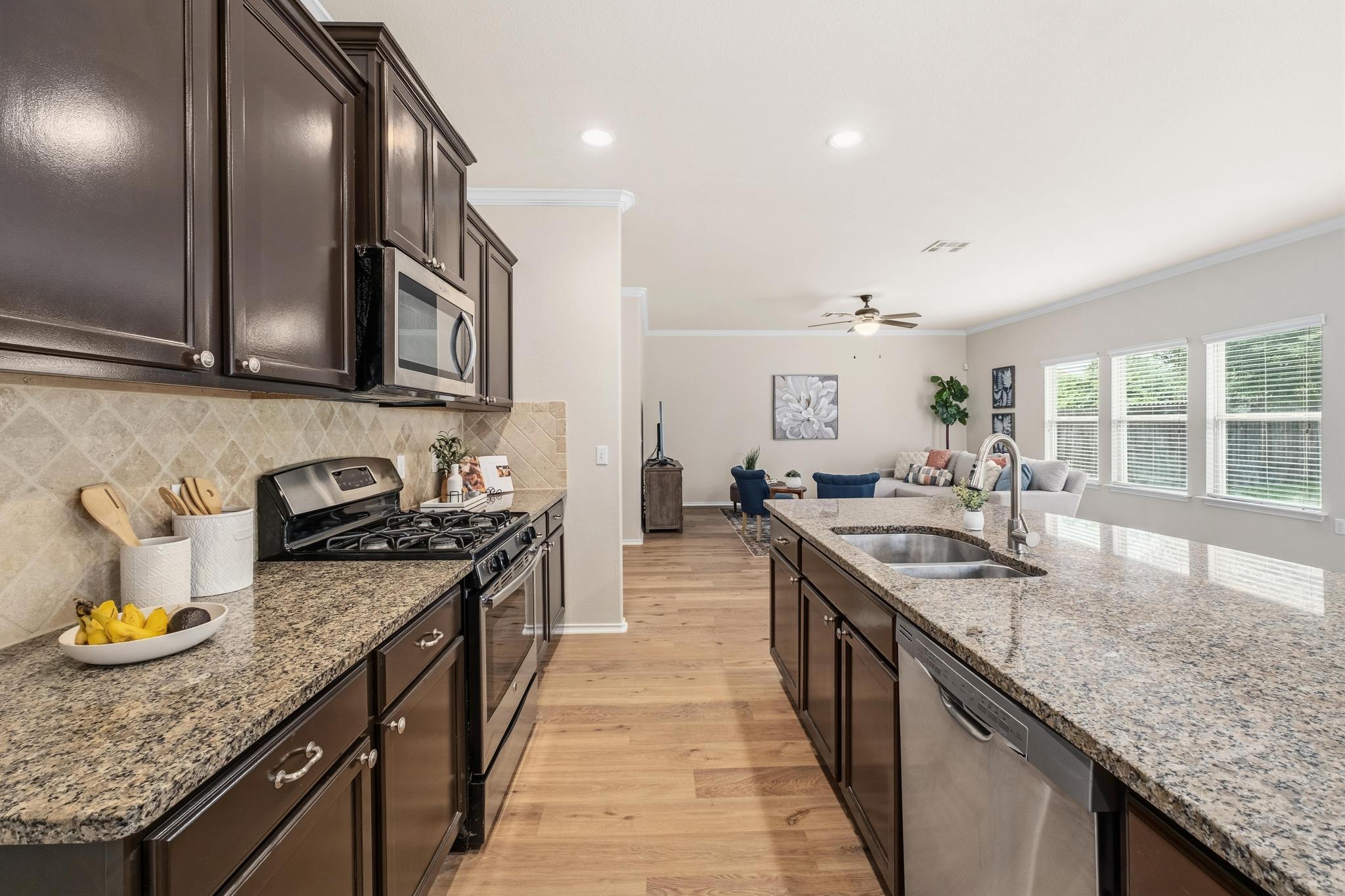 10124 Pinnacle Crest Loop, Austin, TX 78747