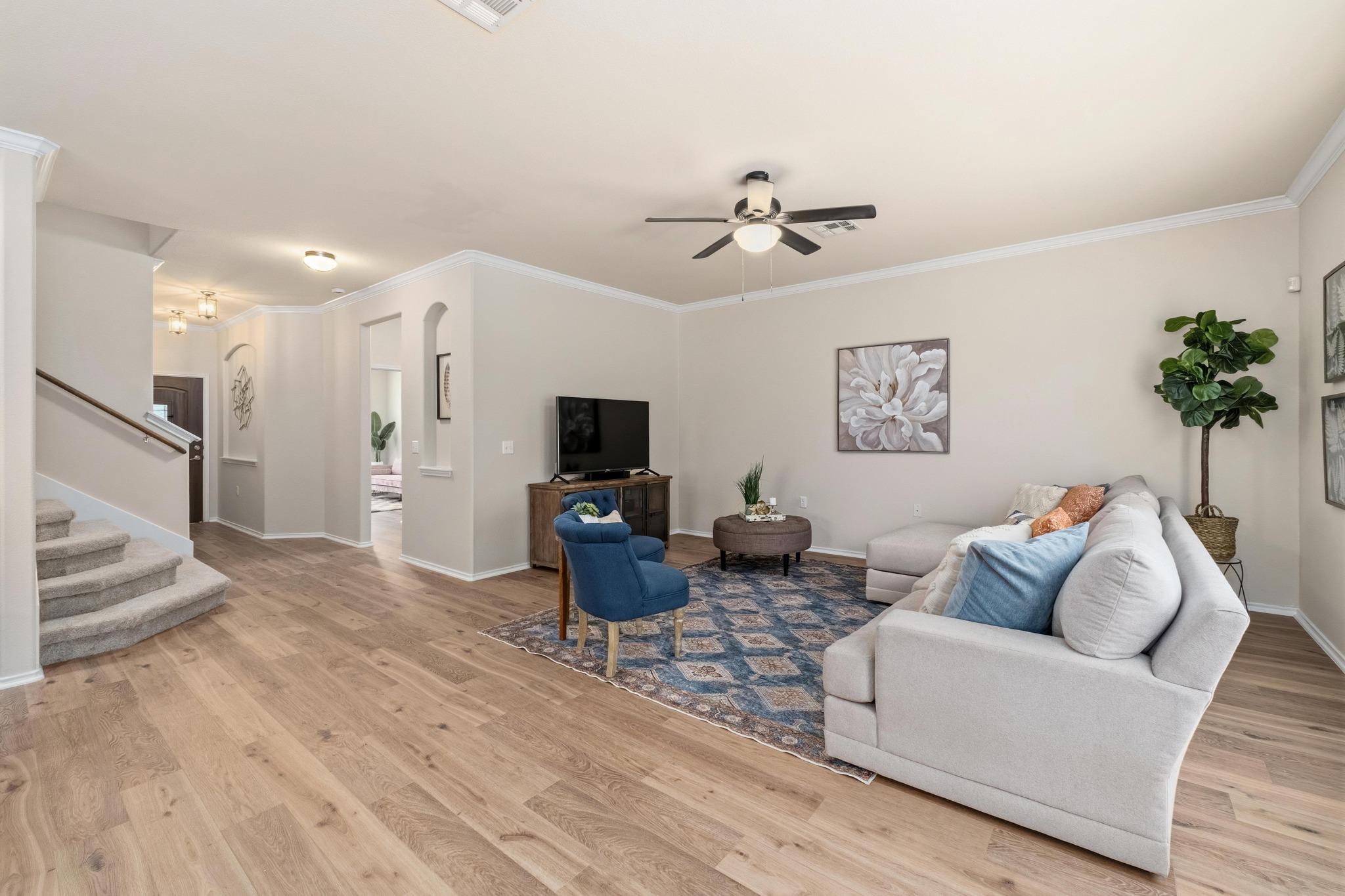 10124 Pinnacle Crest Loop, Austin, TX 78747