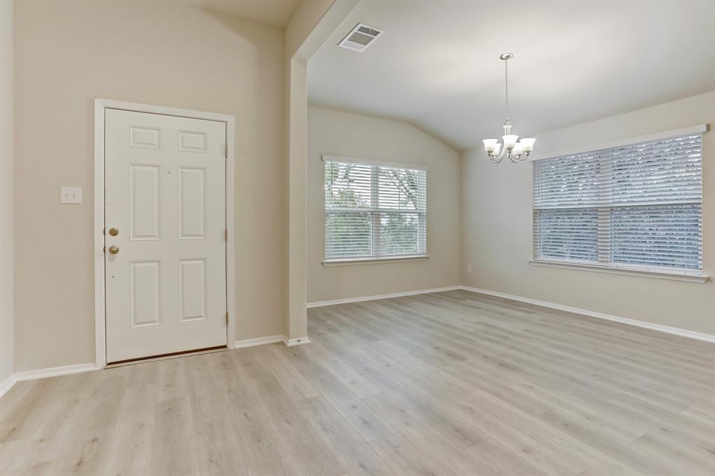 3902 Crockett Ave, Lago Vista, TX 78645