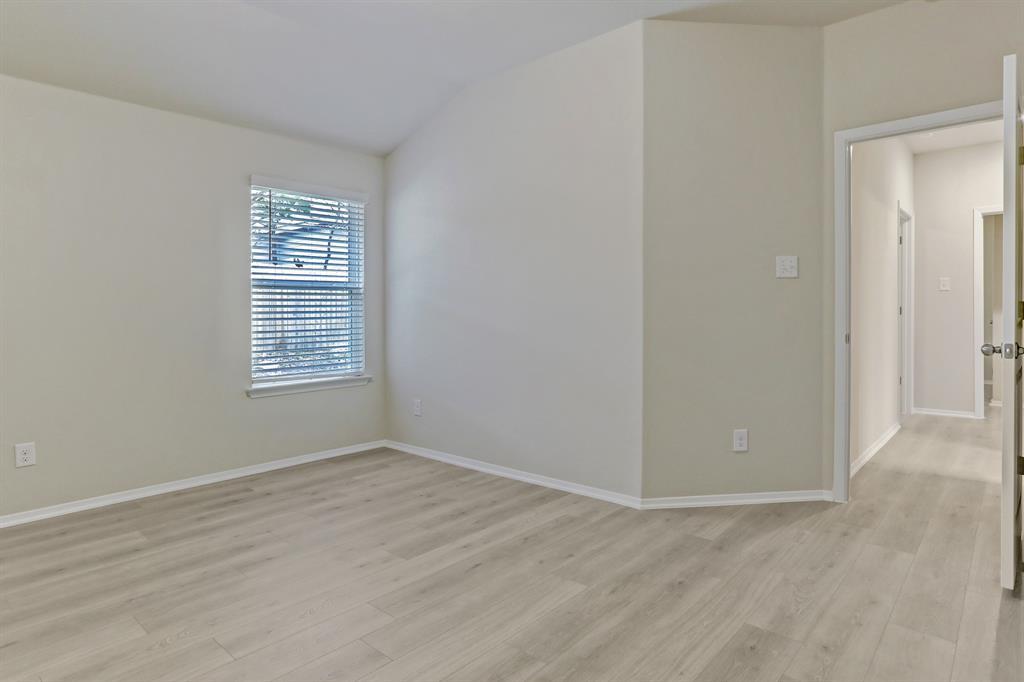 3902 Crockett Ave, Lago Vista, TX 78645