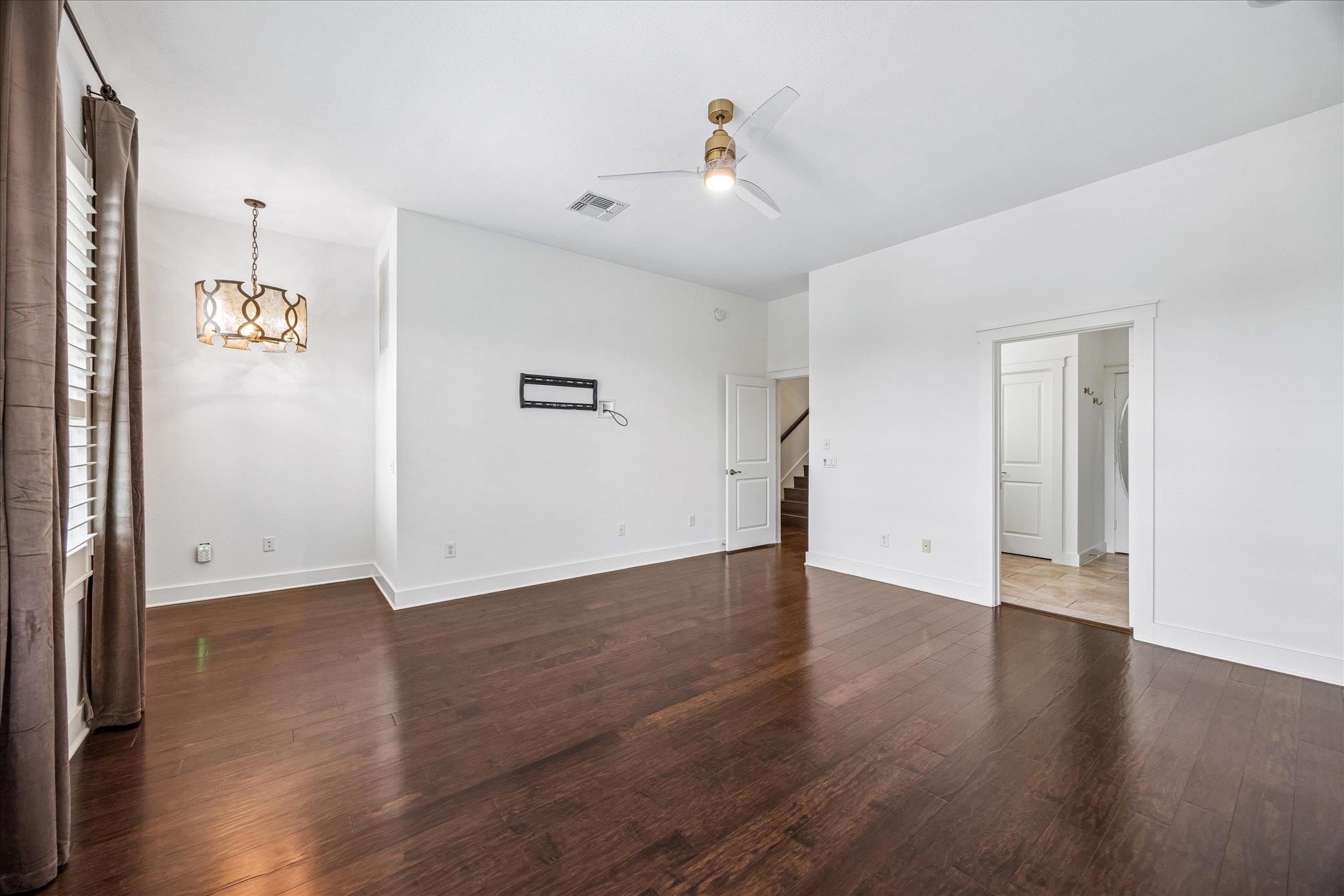 2520 Bluebonnet Ln # 15, Austin, TX 78704