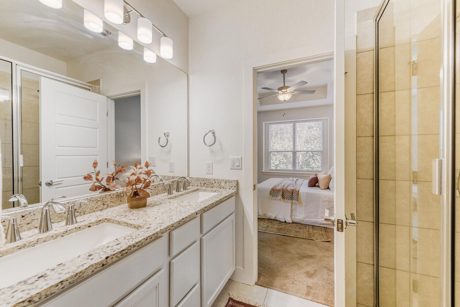 1719 Roseburg Dr, Austin, TX 78754