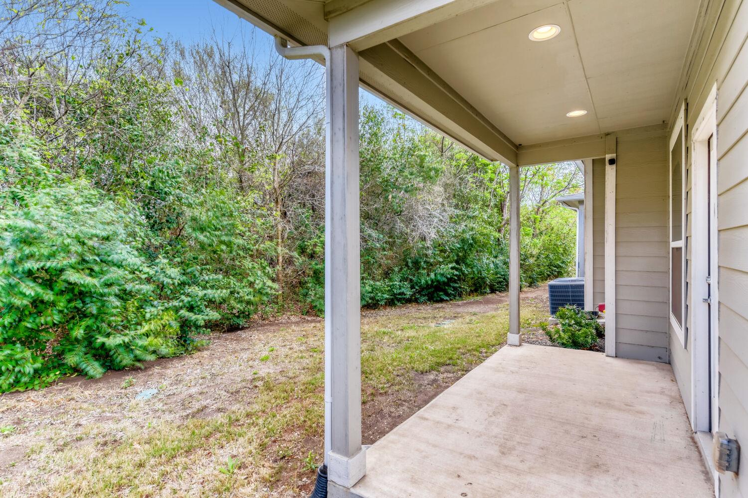 1719 Roseburg Dr, Austin, TX 78754