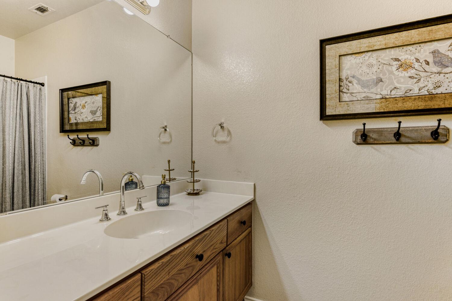 8813 Colberg Dr, Austin, TX 78749