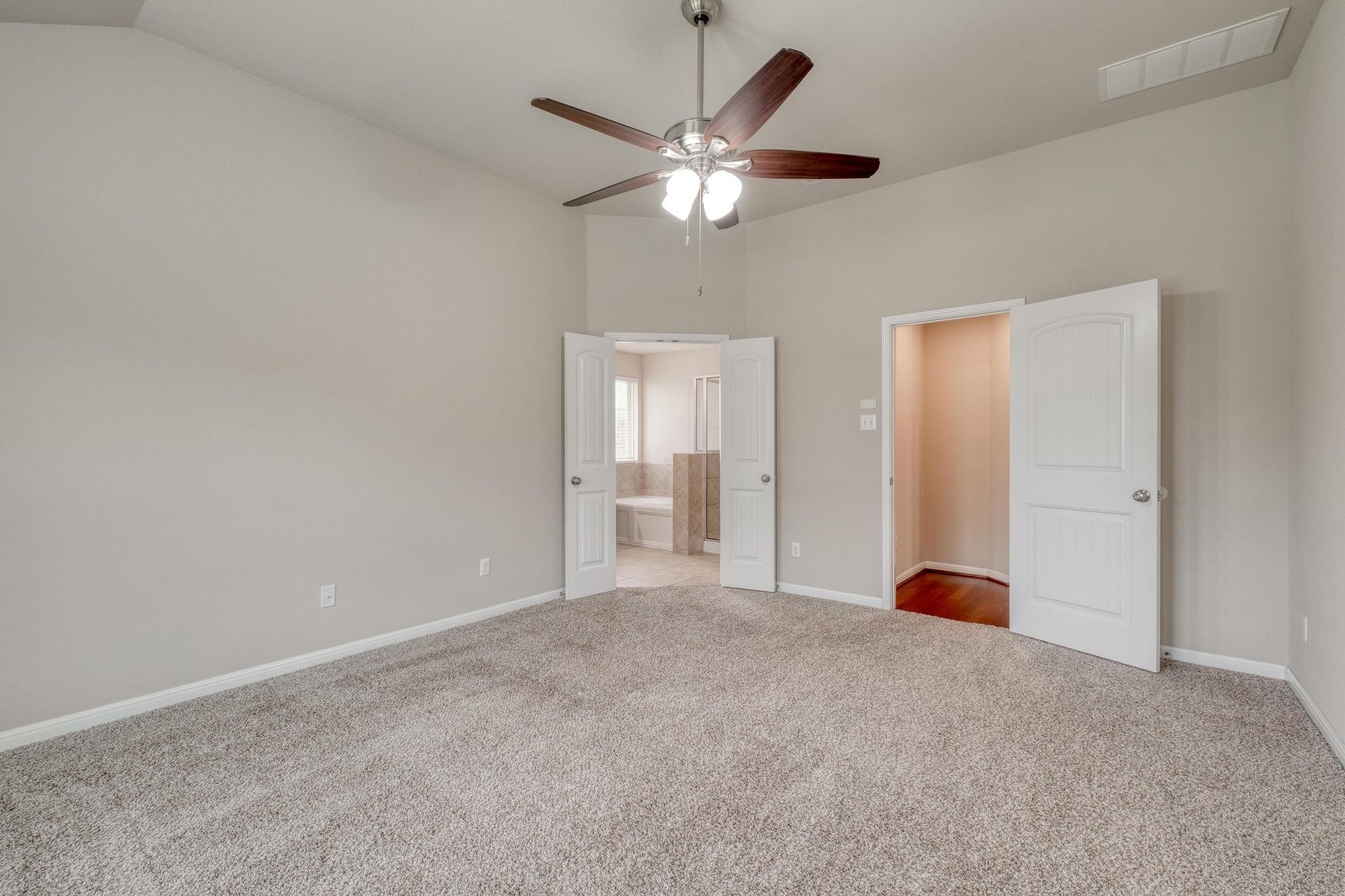 7400 Longford Trl, Austin, TX 78754