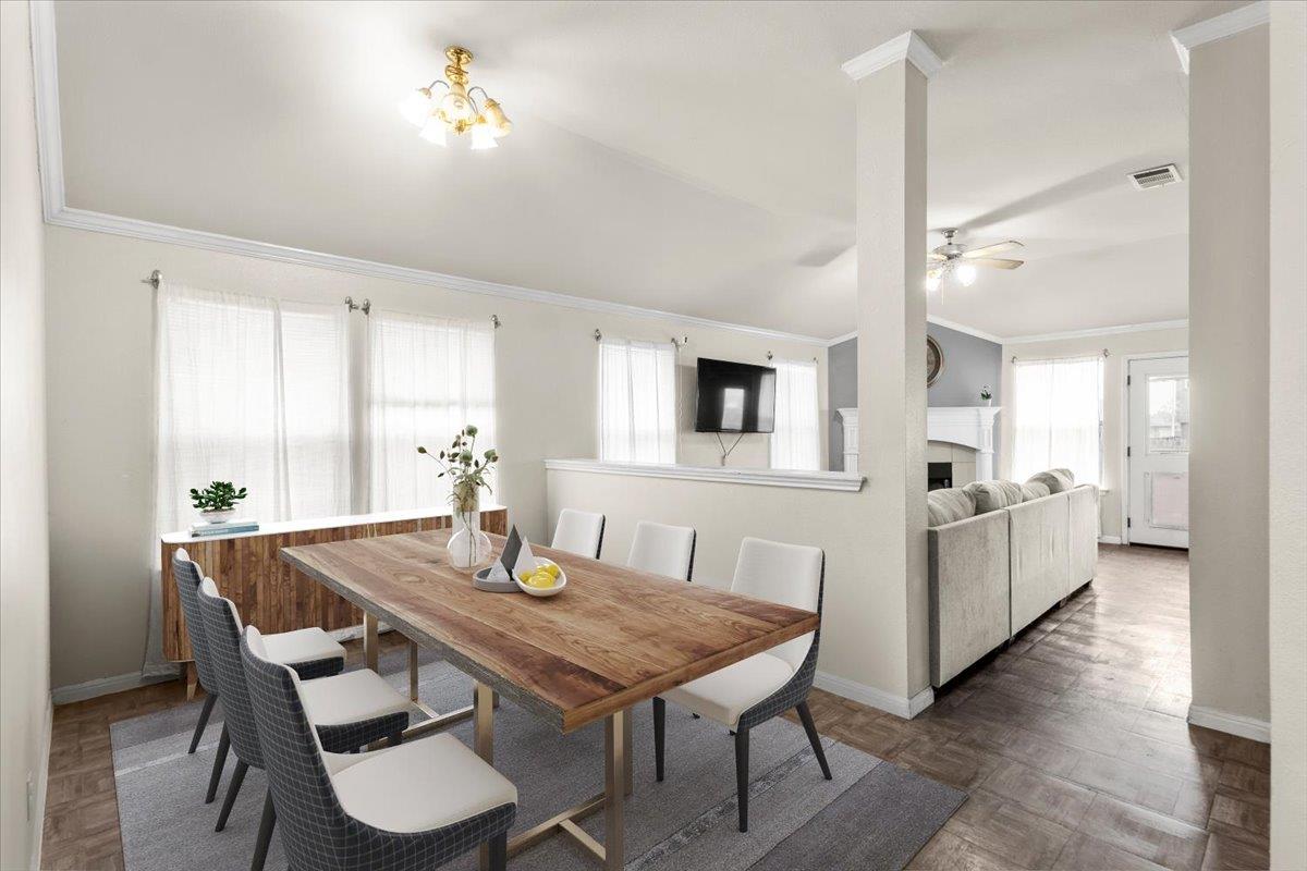 281 Leonardo St, Kyle, TX 78640