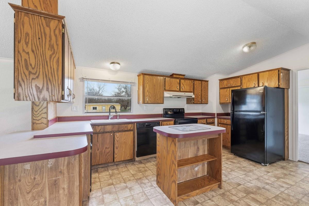 608 4th St Blanket, Early, TX 76432