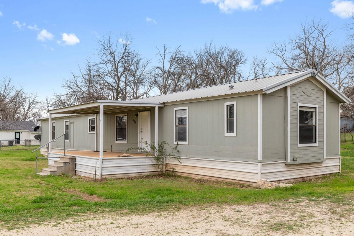 608 4th St Blanket, Early, TX 76432