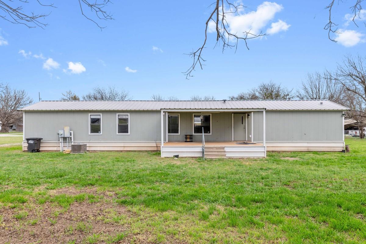 608 4th St Blanket, Early, TX 76432