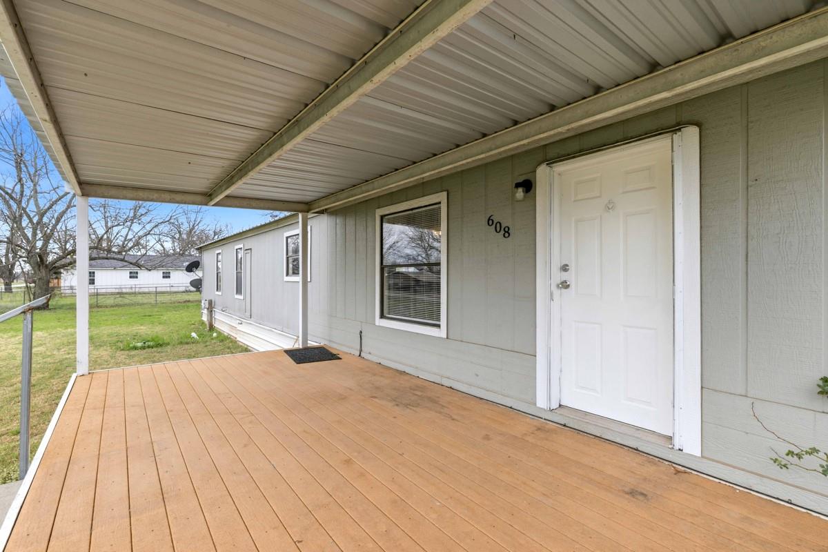 608 4th St Blanket, Early, TX 76432