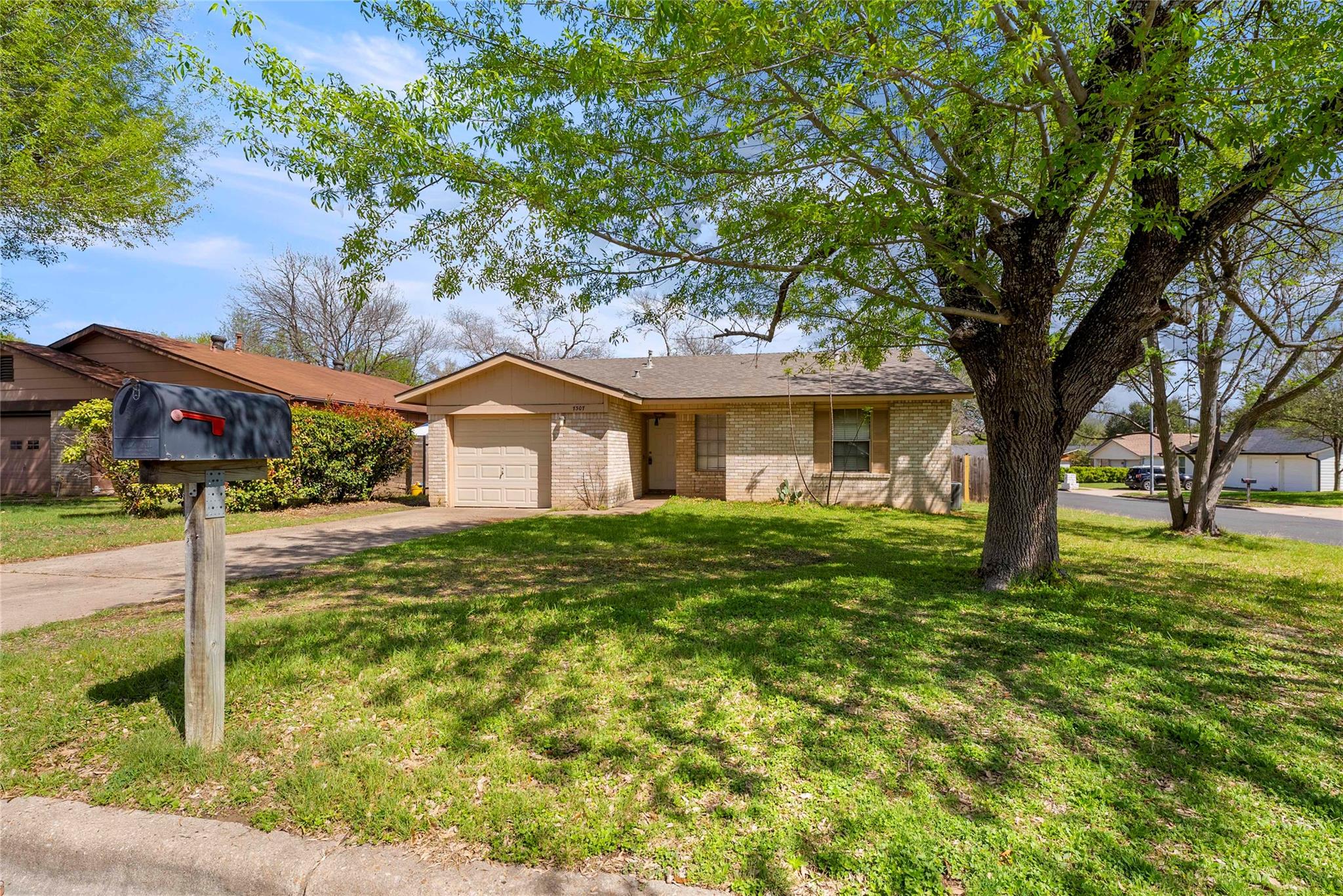 7307 Barnsdale Way, Austin, TX 78745