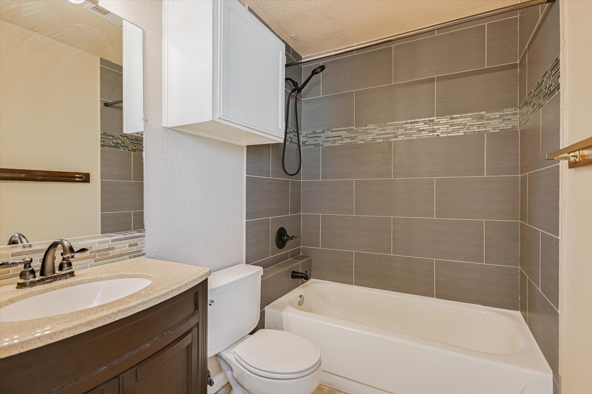 3115 Helms St # 112, Austin, TX 78705