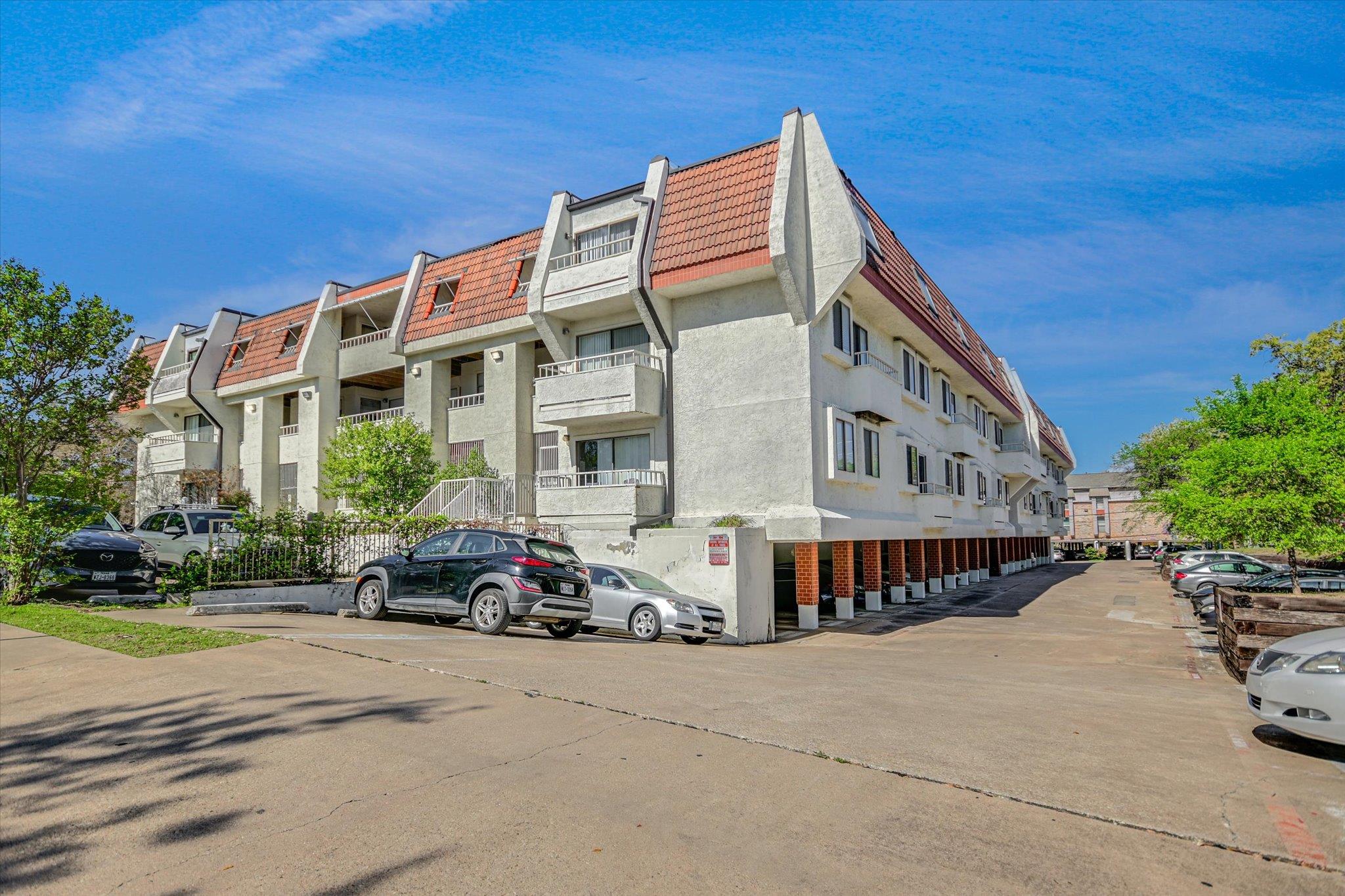 3115 Helms St # 112, Austin, TX 78705