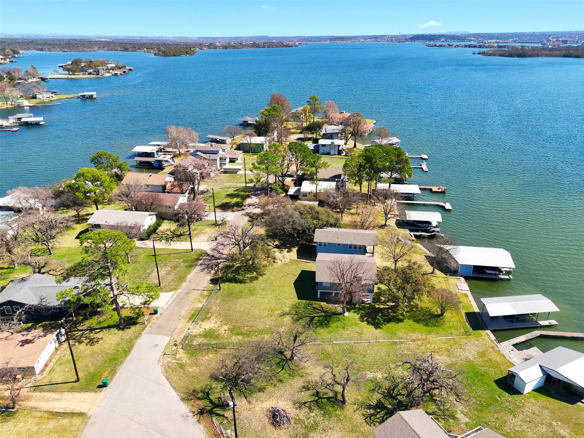 504 Cedarhill Dr, Granite Shoals, TX 78654