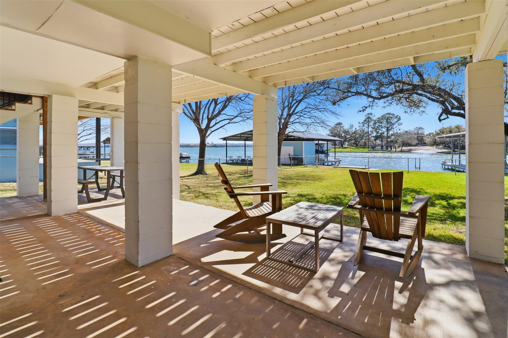 504 Cedarhill Dr, Granite Shoals, TX 78654