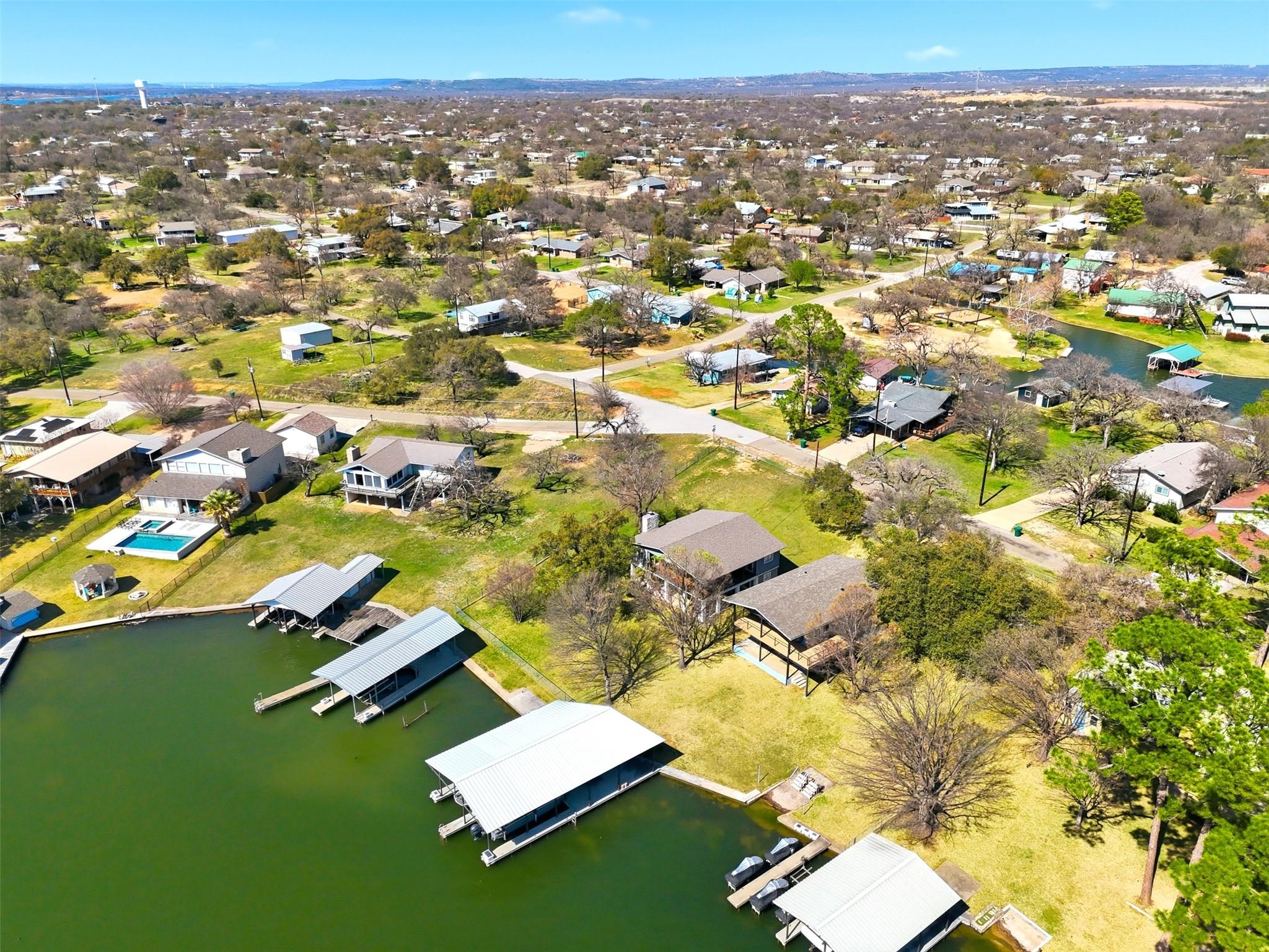 504 Cedarhill Dr, Granite Shoals, TX 78654