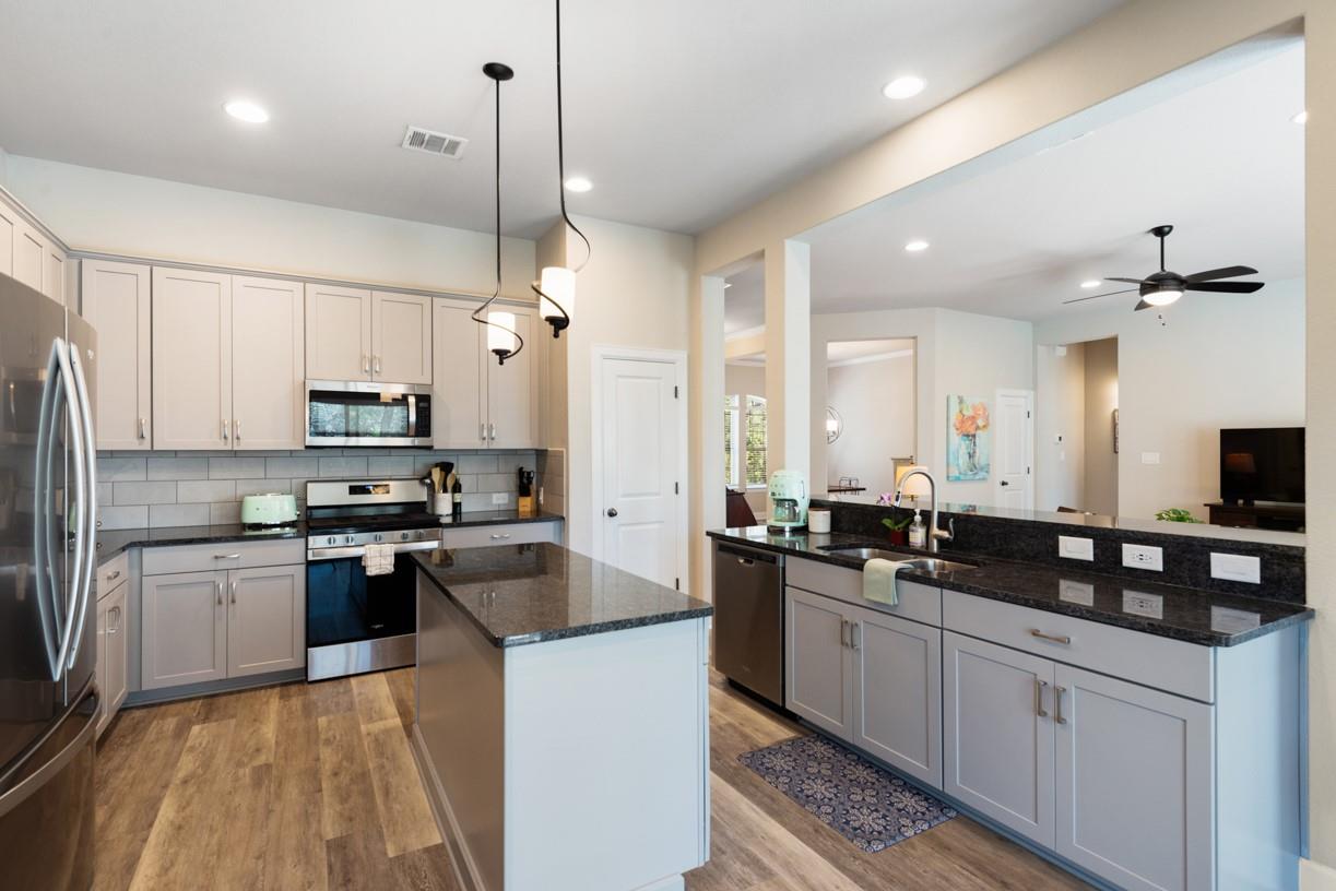 309 Winchester Dr, Dripping Springs, TX 78620