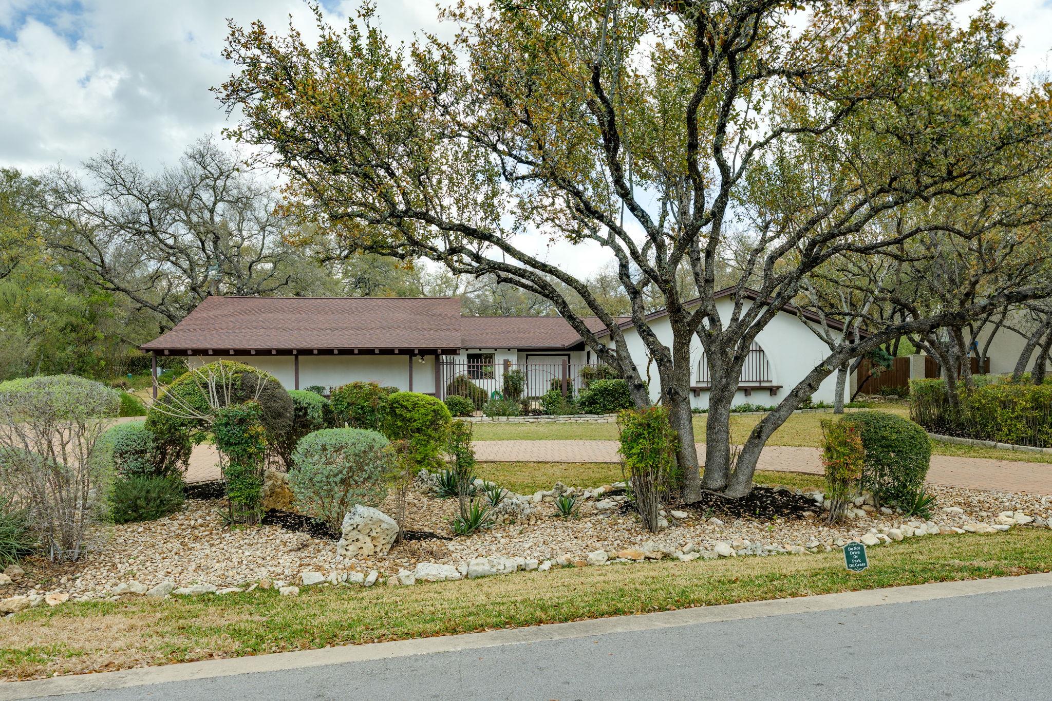 812 Electra, Lakeway, TX 78734