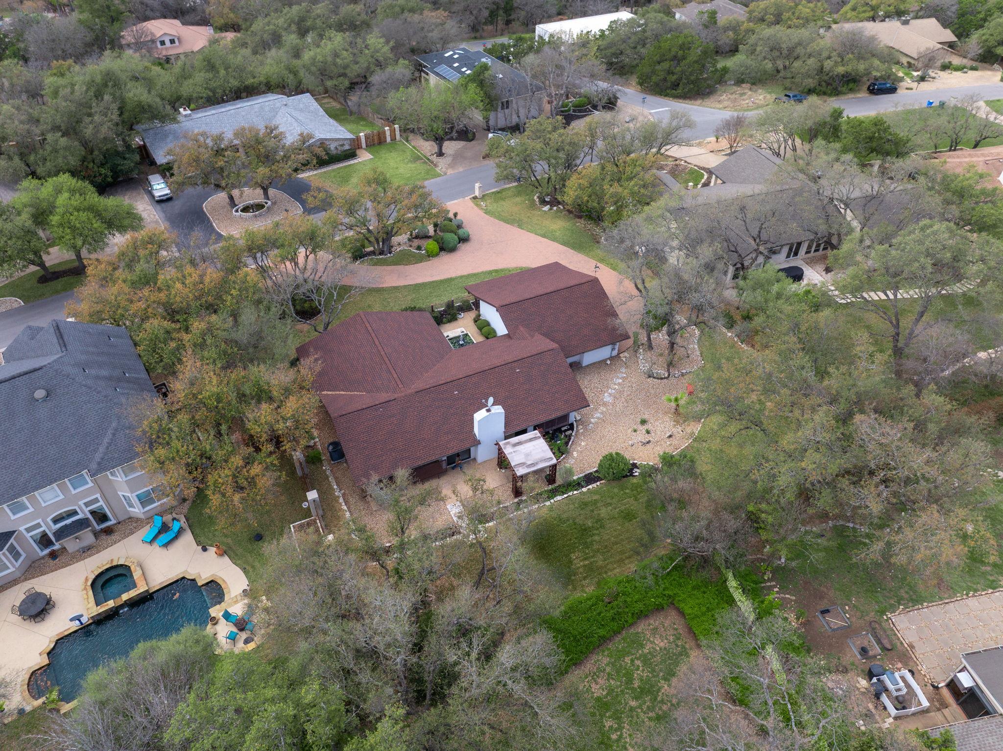 812 Electra, Lakeway, TX 78734