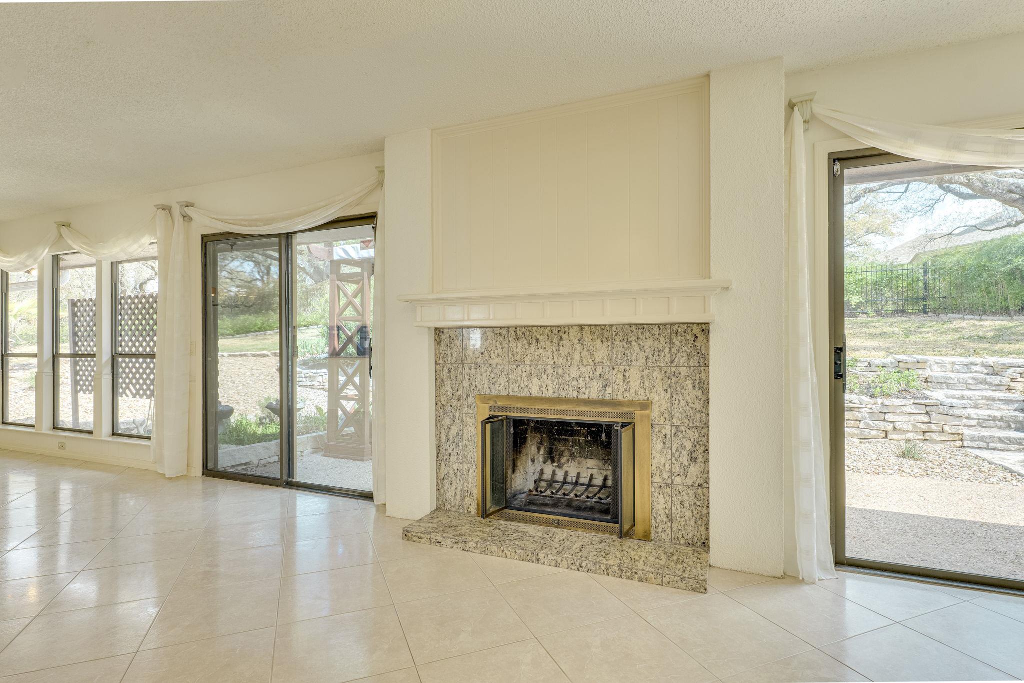 812 Electra, Lakeway, TX 78734