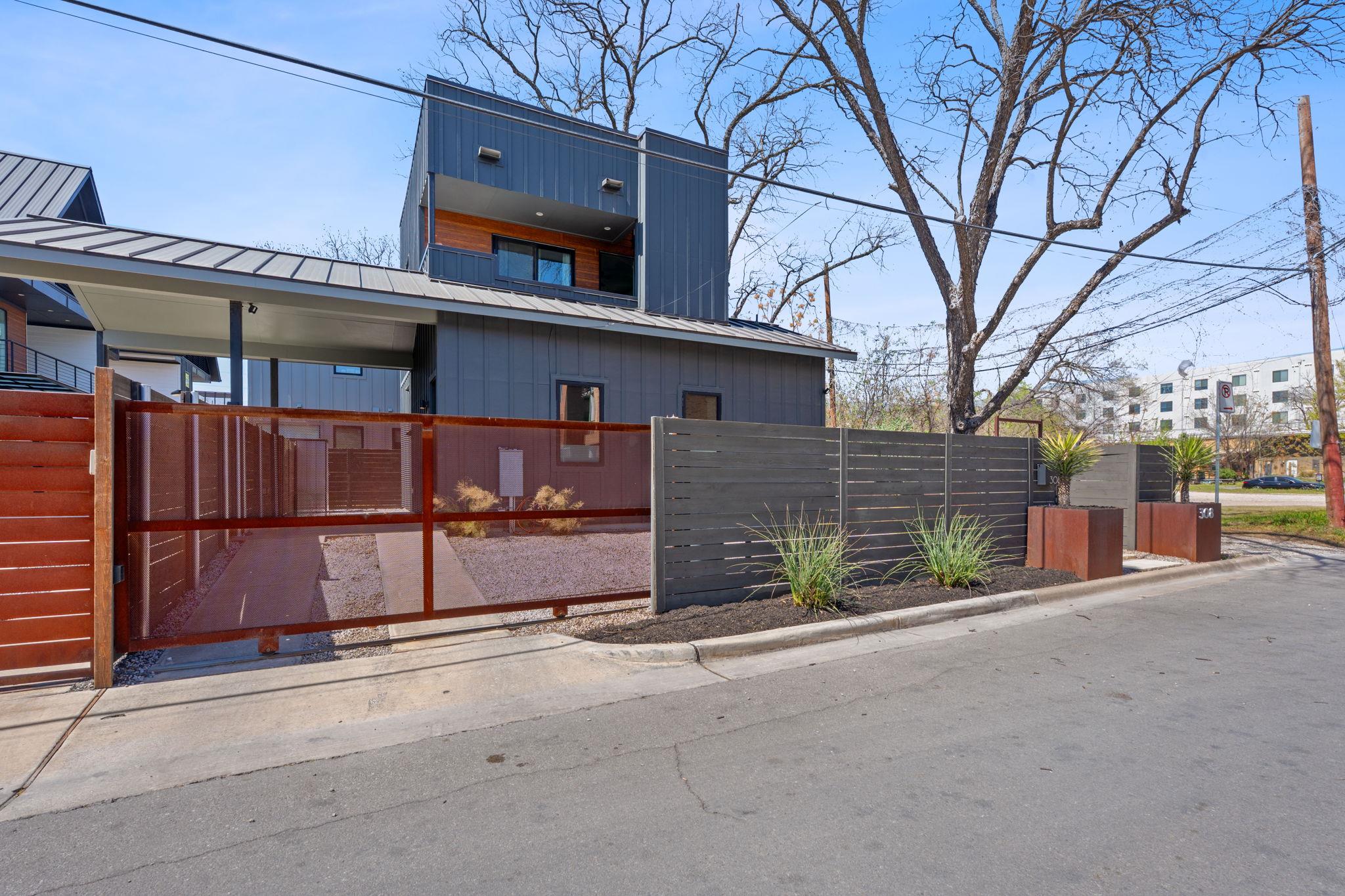 308 Onion St, Austin, TX 78702