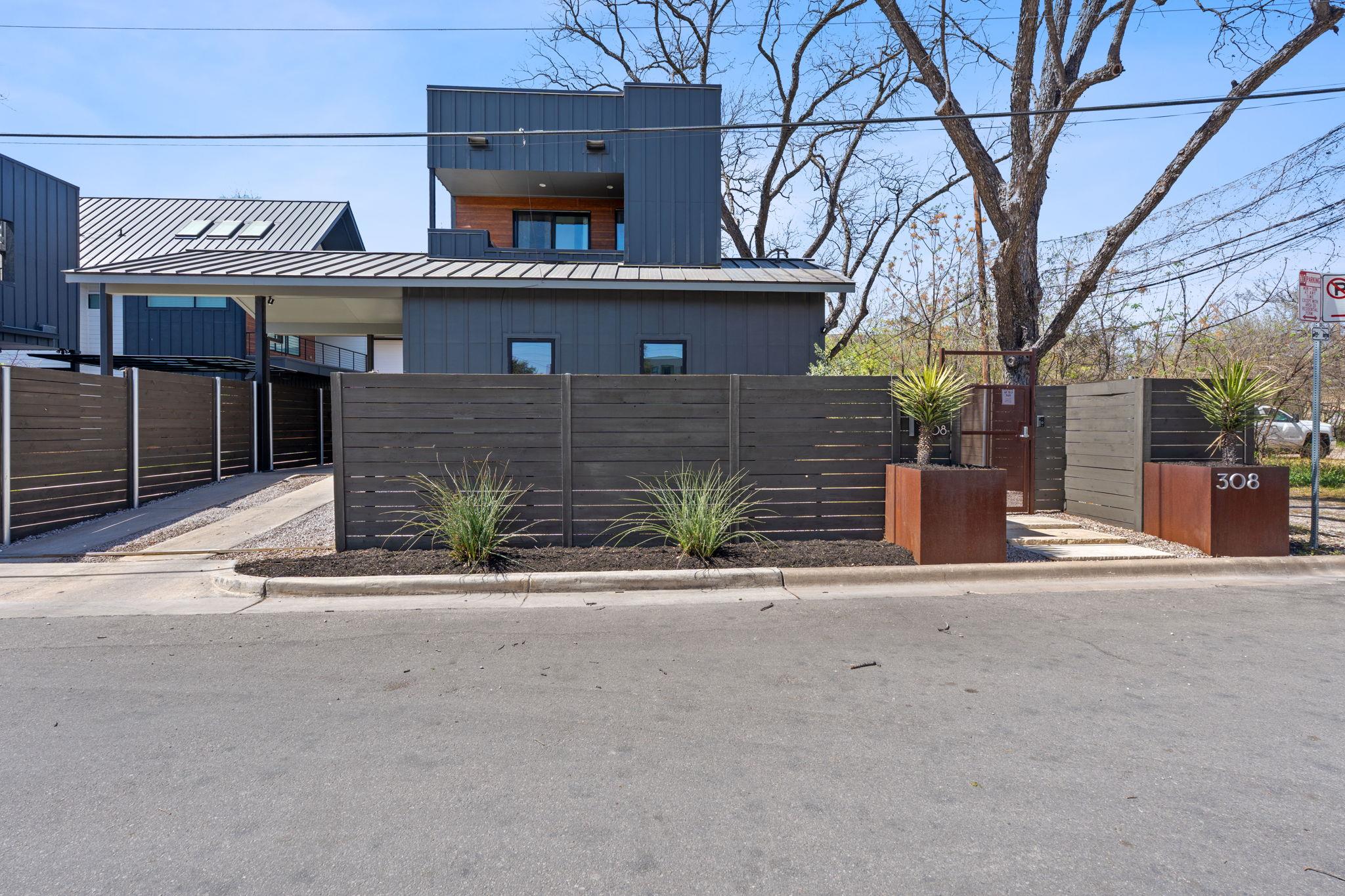 308 Onion St, Austin, TX 78702