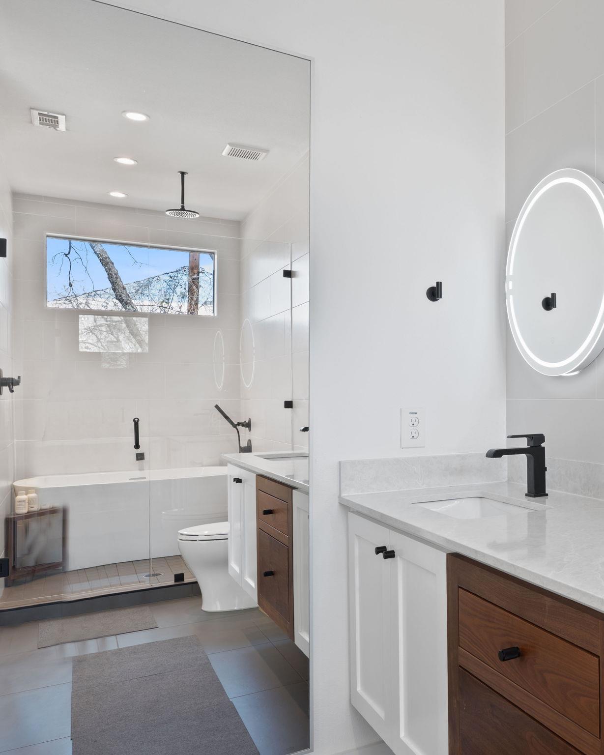 308 Onion St, Austin, TX 78702