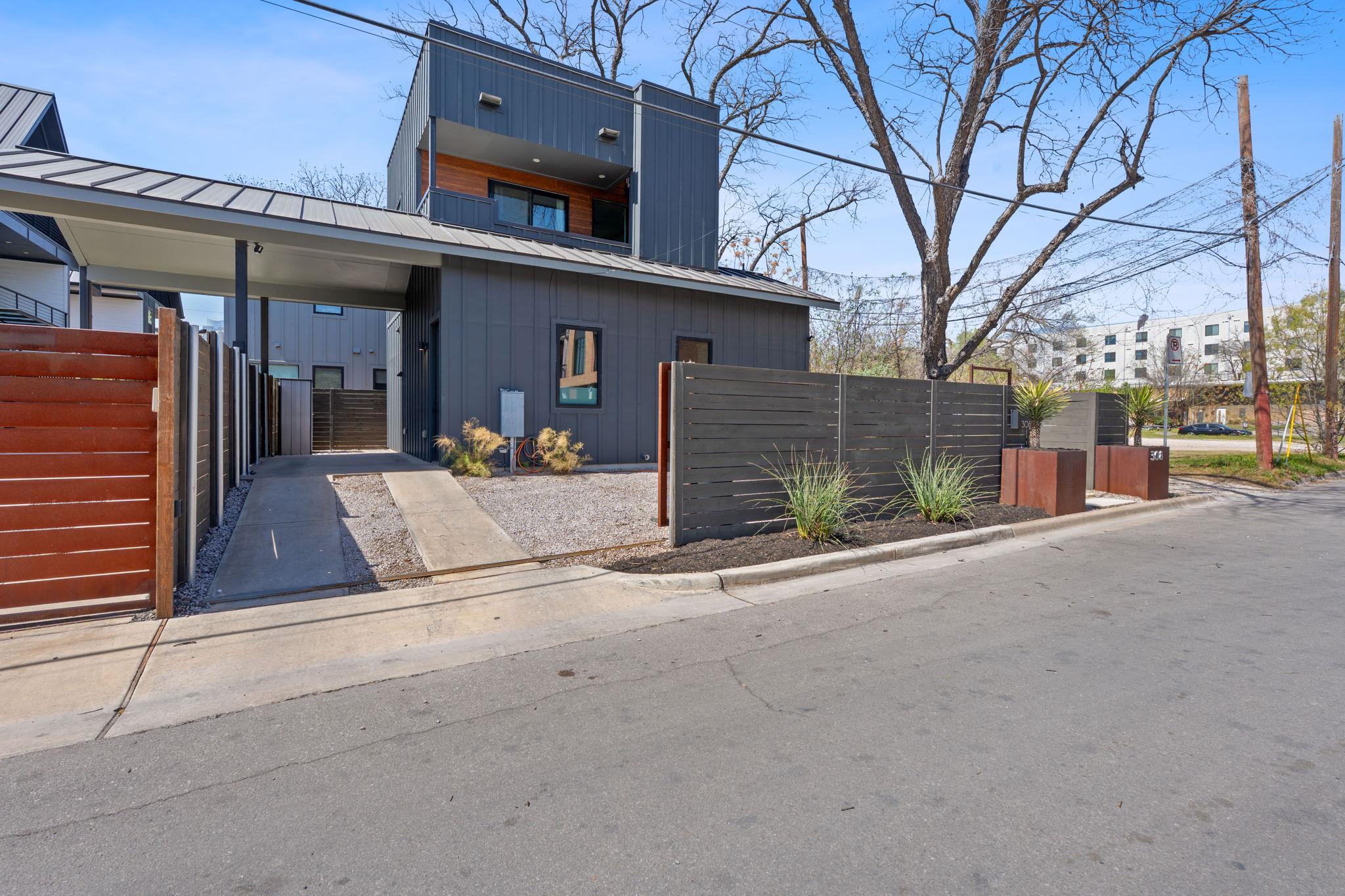 308 Onion St, Austin, TX 78702