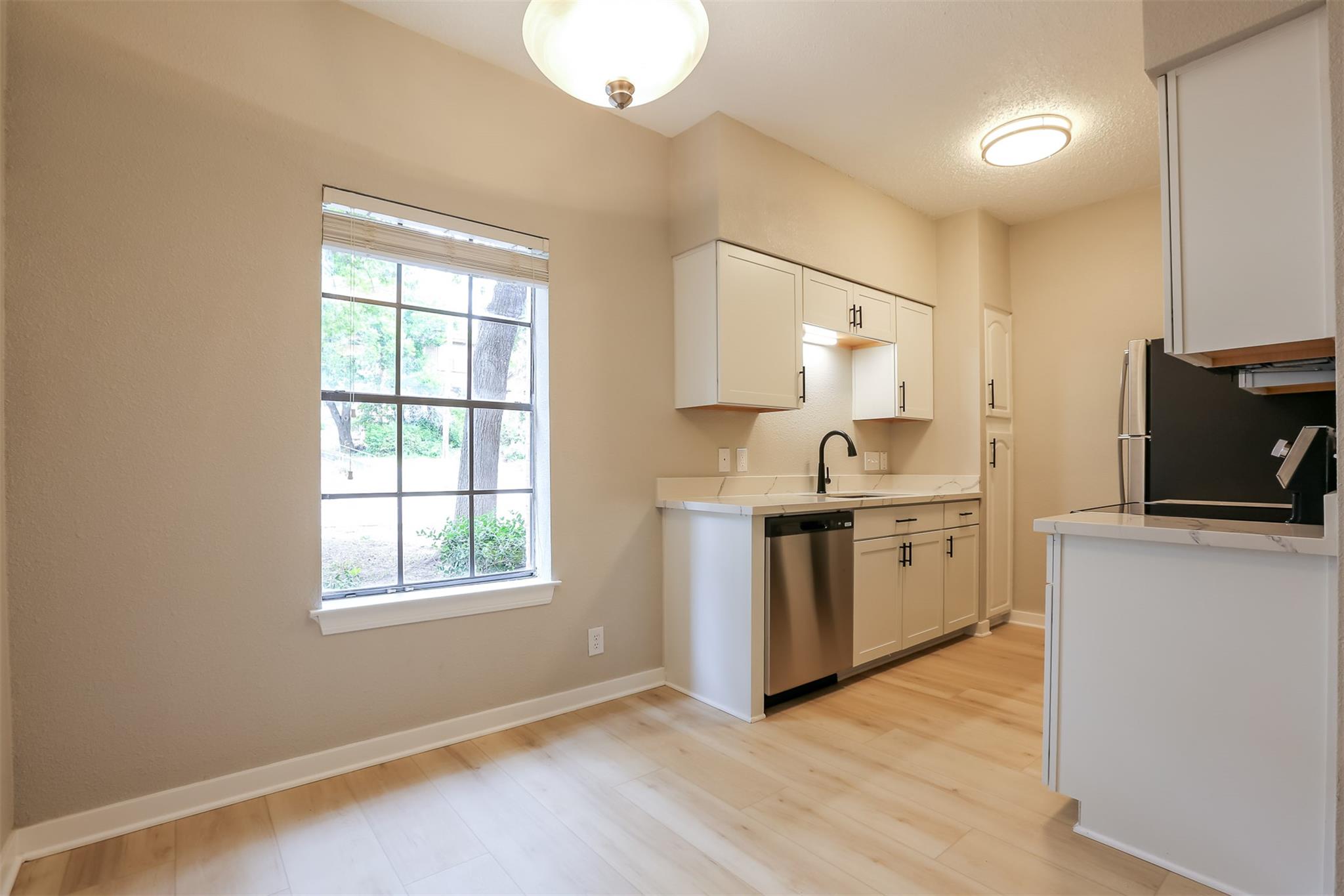 203 E 31st St # 104, Austin, TX 78705