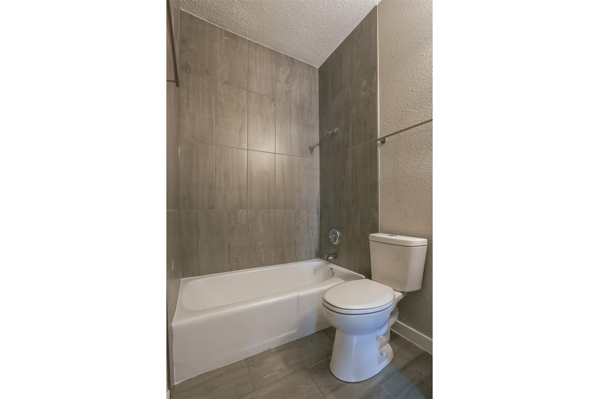 203 E 31st St # 104, Austin, TX 78705