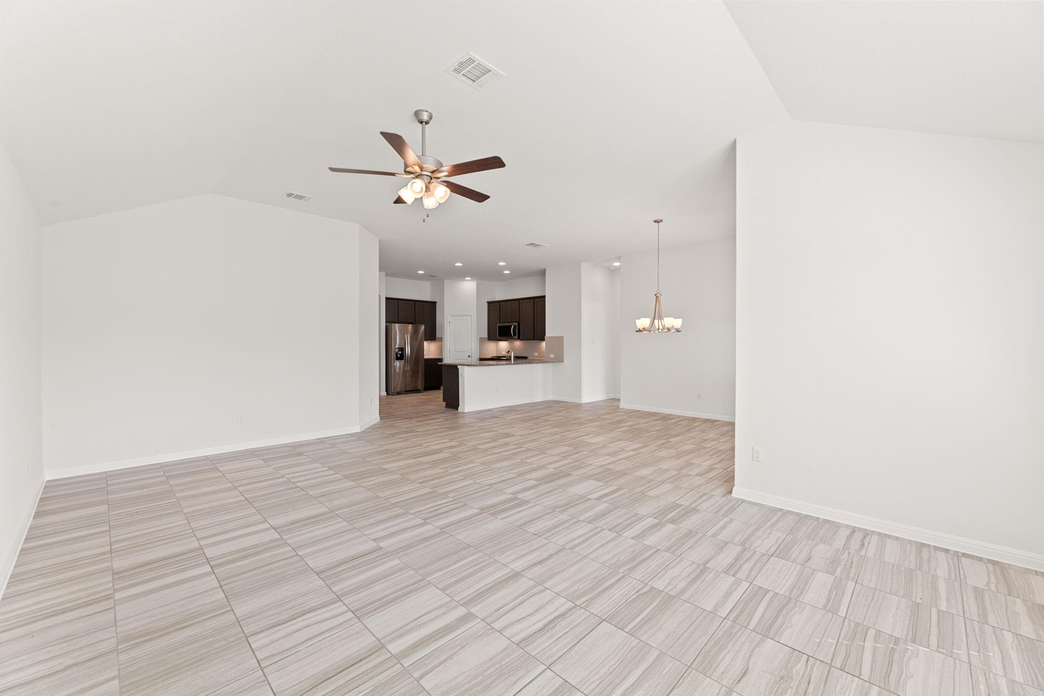 109 Finstown St, Hutto, TX 78634