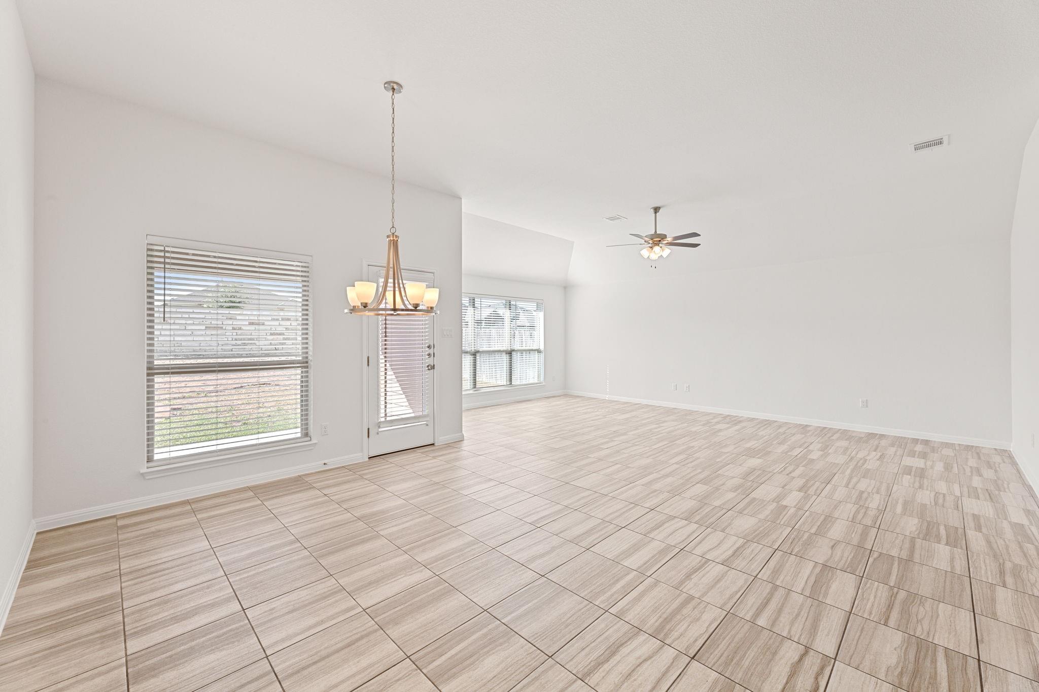 109 Finstown St, Hutto, TX 78634