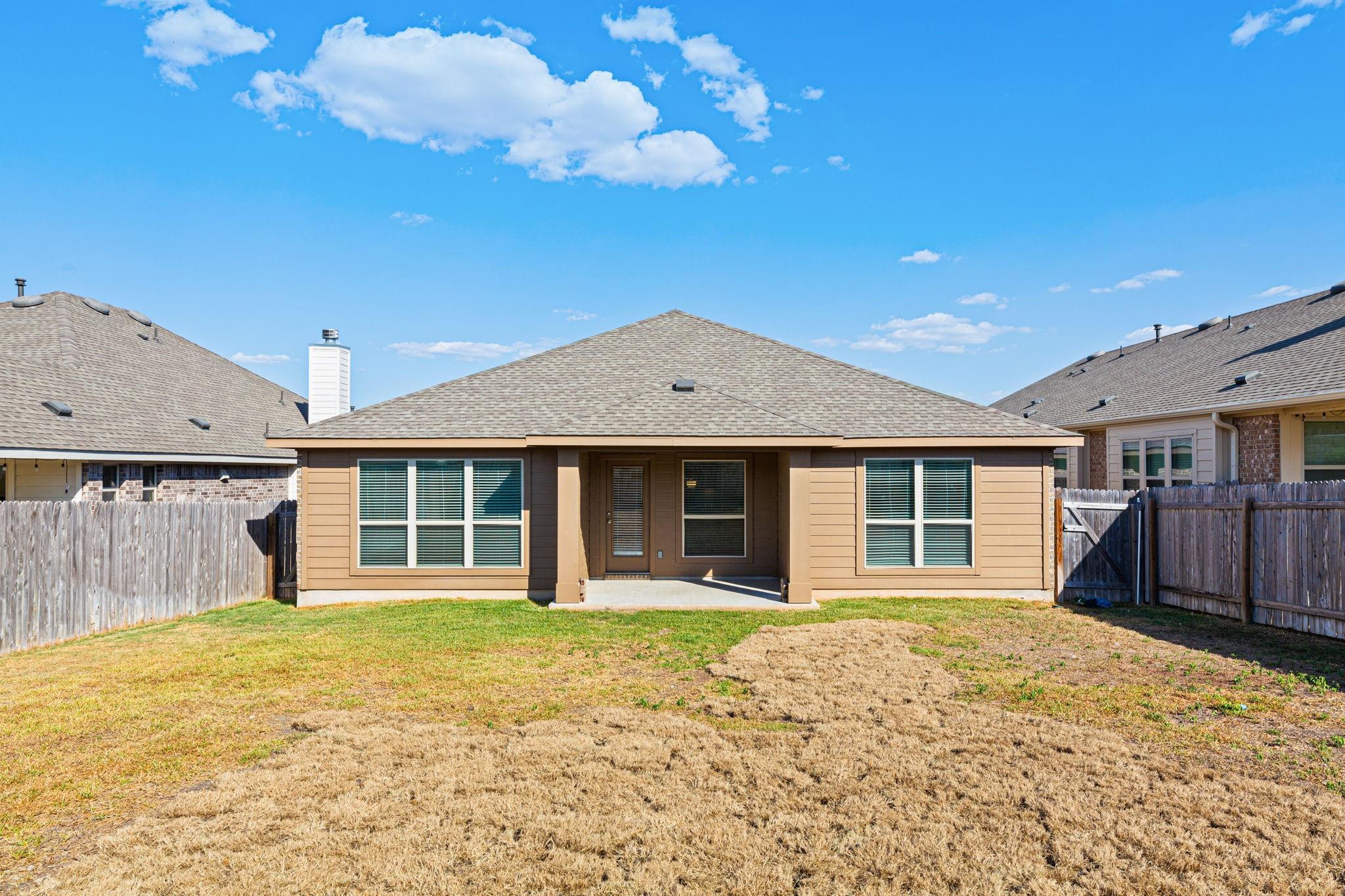 109 Finstown St, Hutto, TX 78634