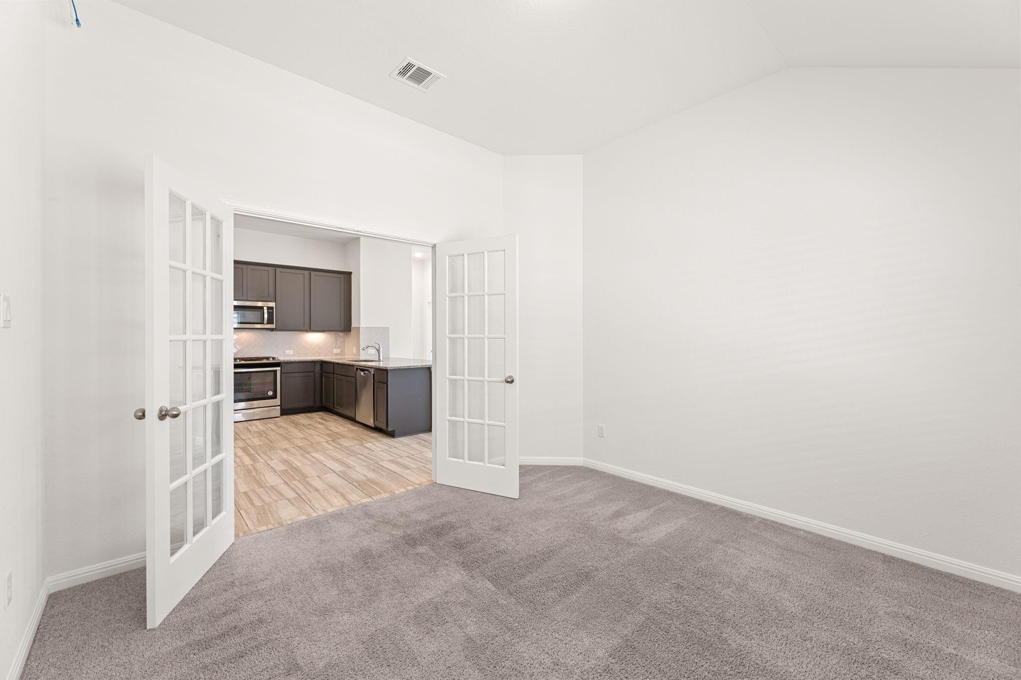 109 Finstown St, Hutto, TX 78634