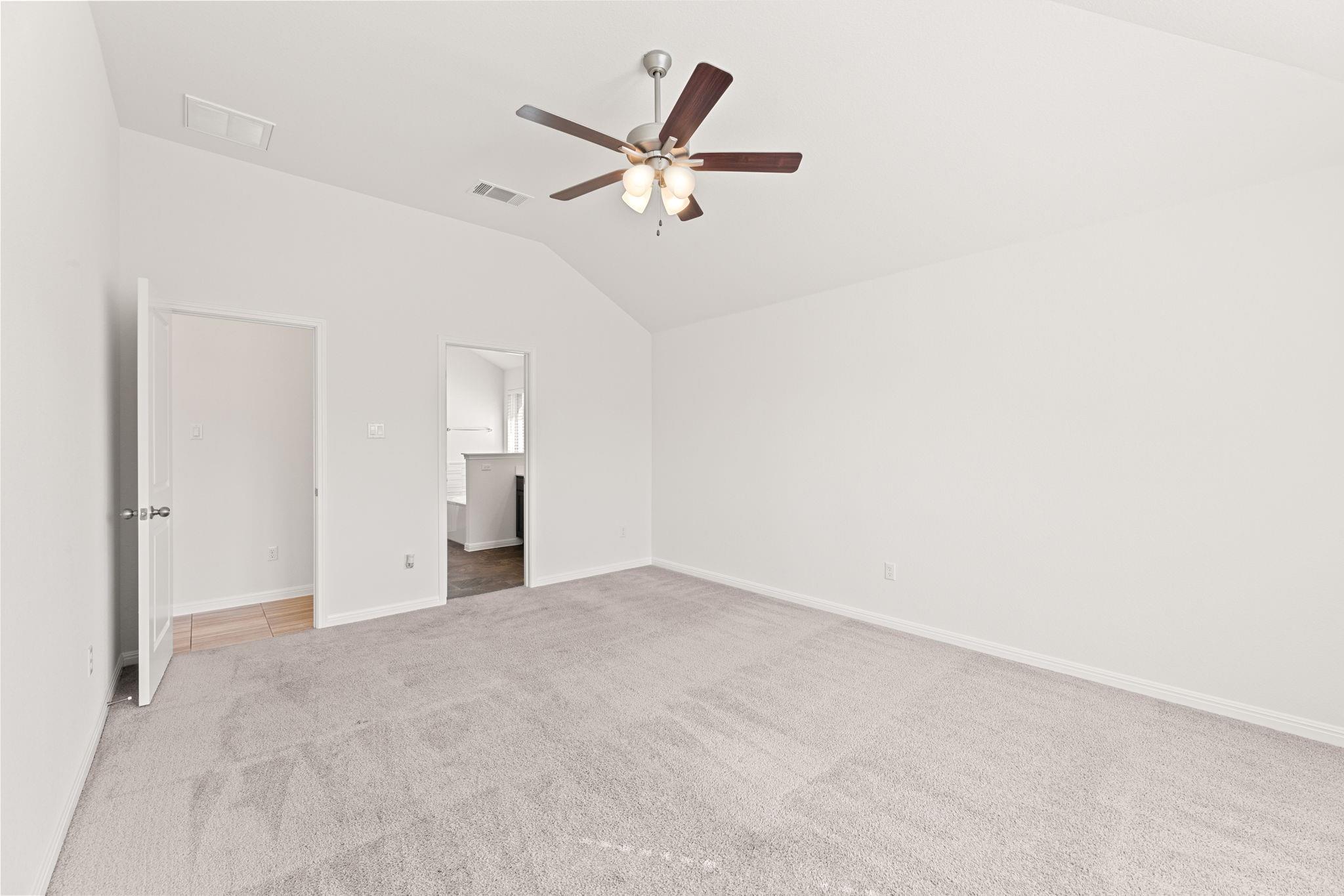 109 Finstown St, Hutto, TX 78634