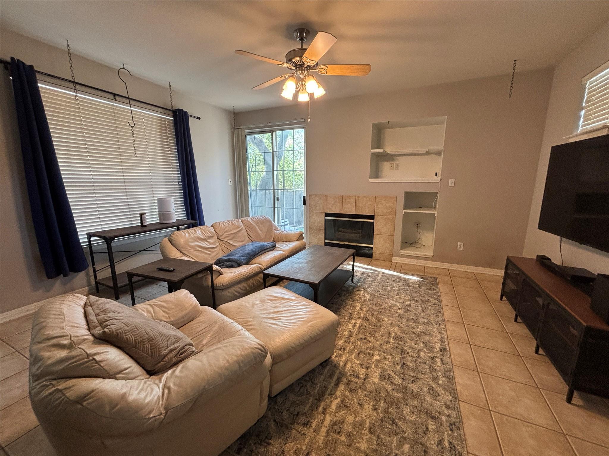 8518 W Cahill Dr # 29, Austin, TX 78729