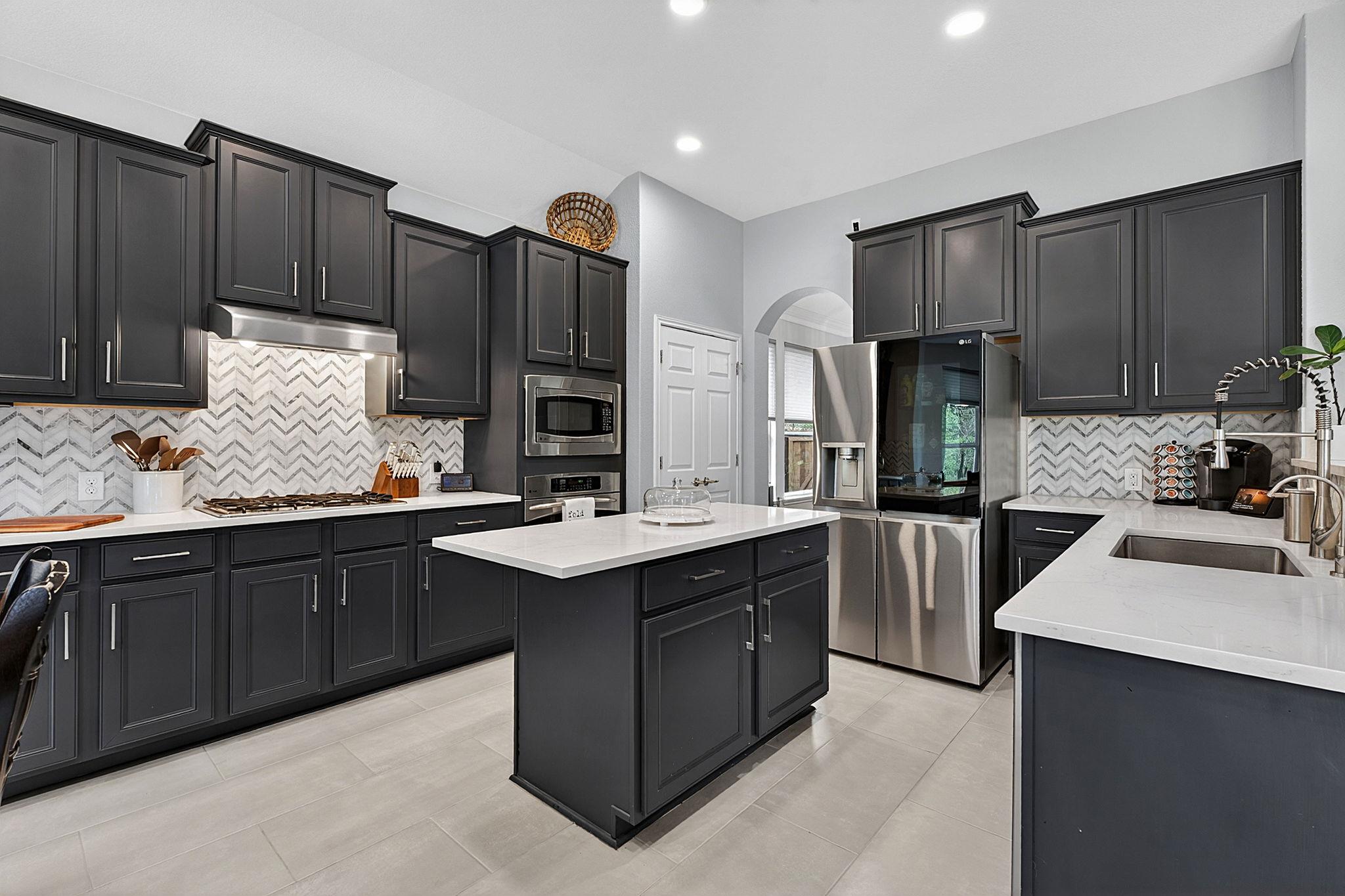 109 Enchanted Woods Trl, Buda, TX 78610