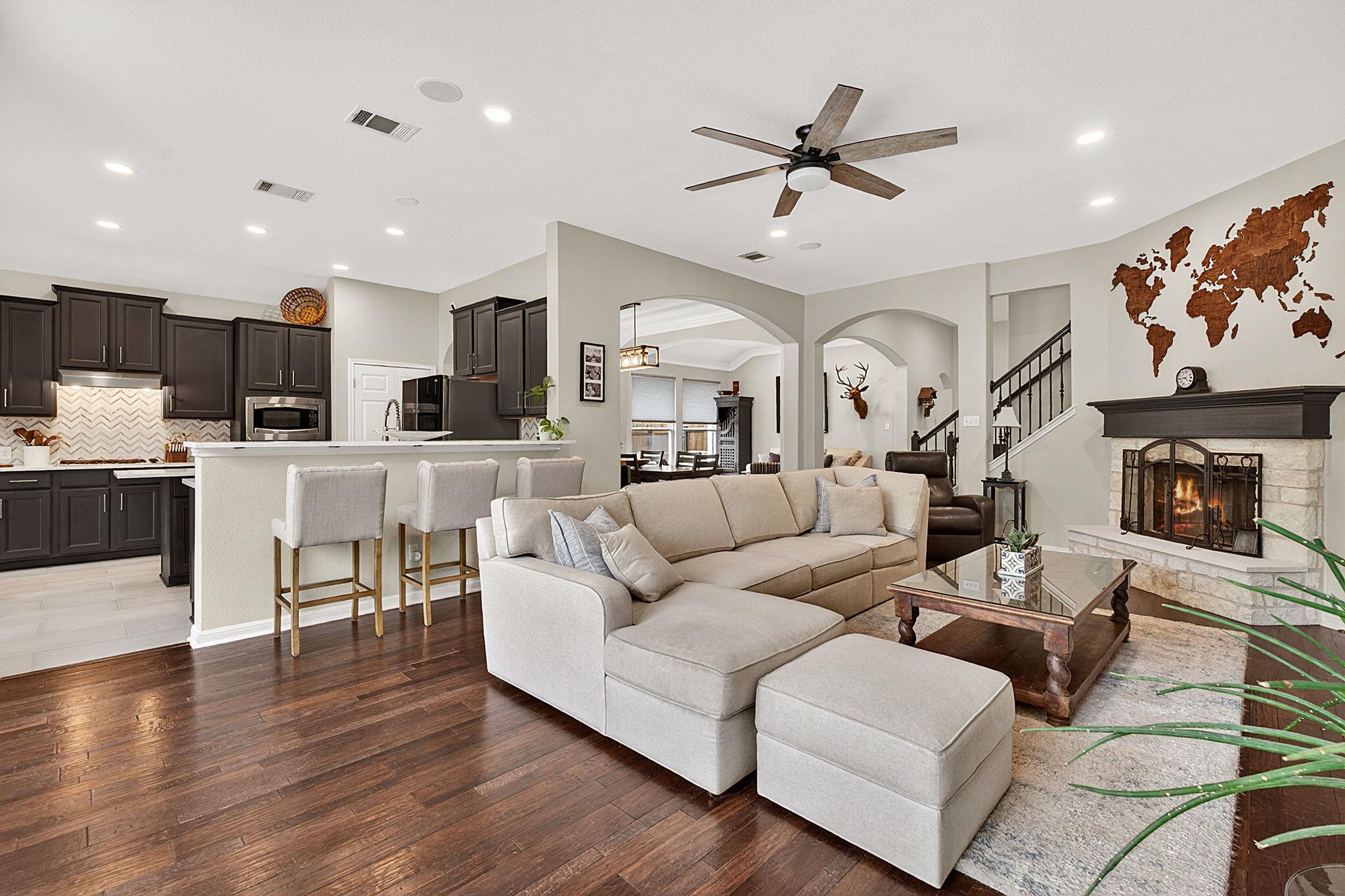 109 Enchanted Woods Trl, Buda, TX 78610