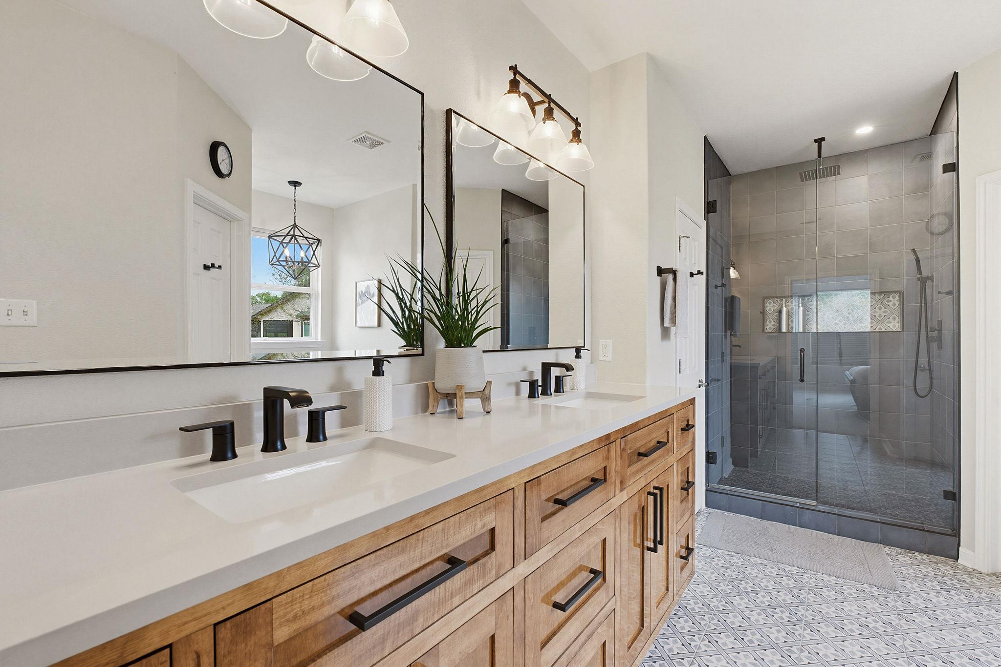 109 Enchanted Woods Trl, Buda, TX 78610