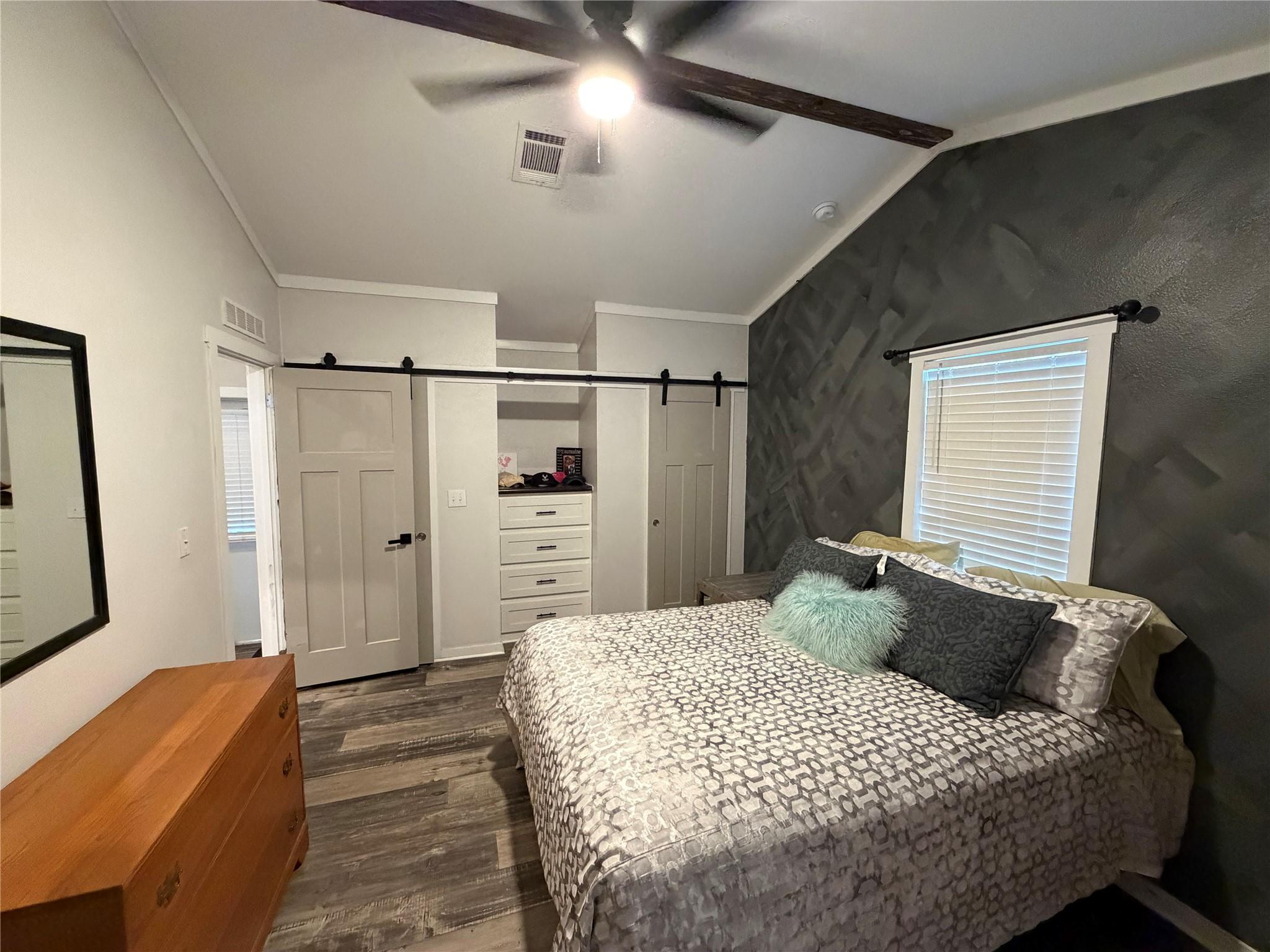 605 Central Blvd, Bertram, TX 78605