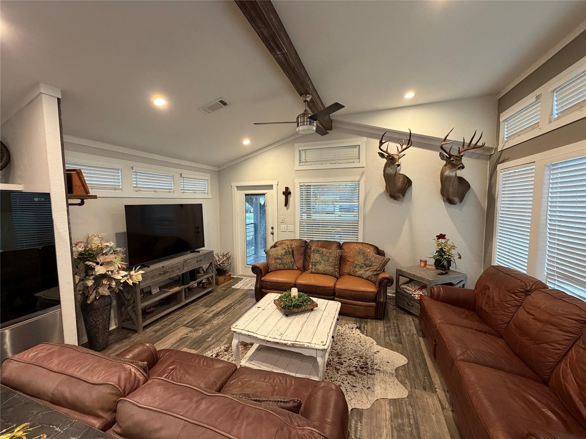 605 Central Blvd, Bertram, TX 78605