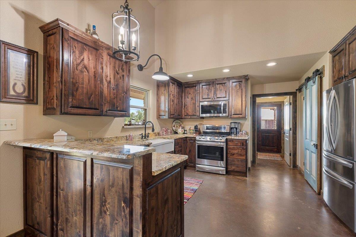 Schulenburg, TX 78956