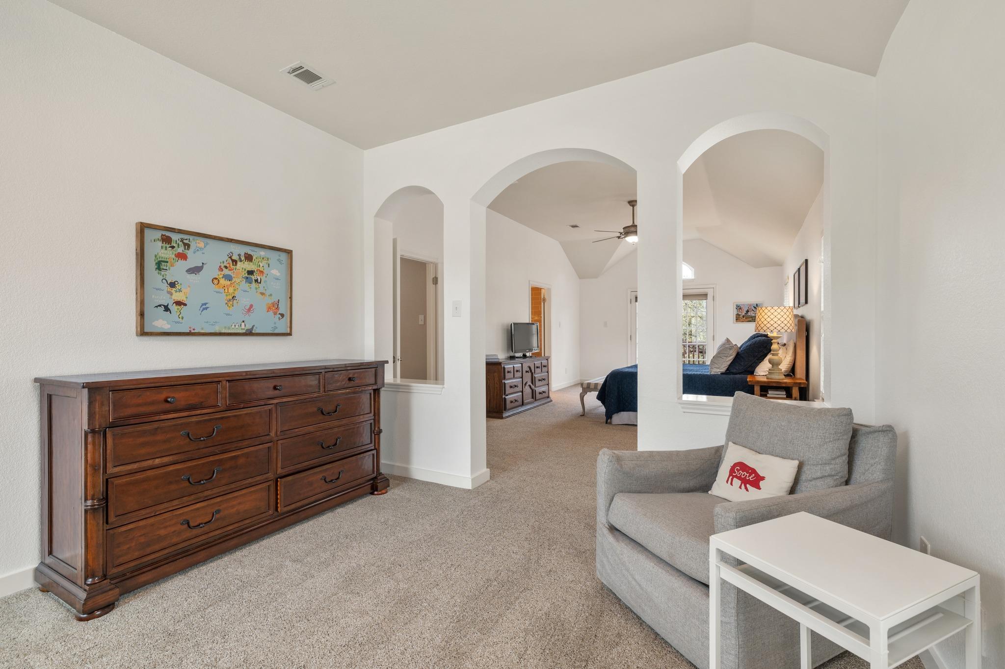 12052 Tulare Dr, Austin, TX 78738