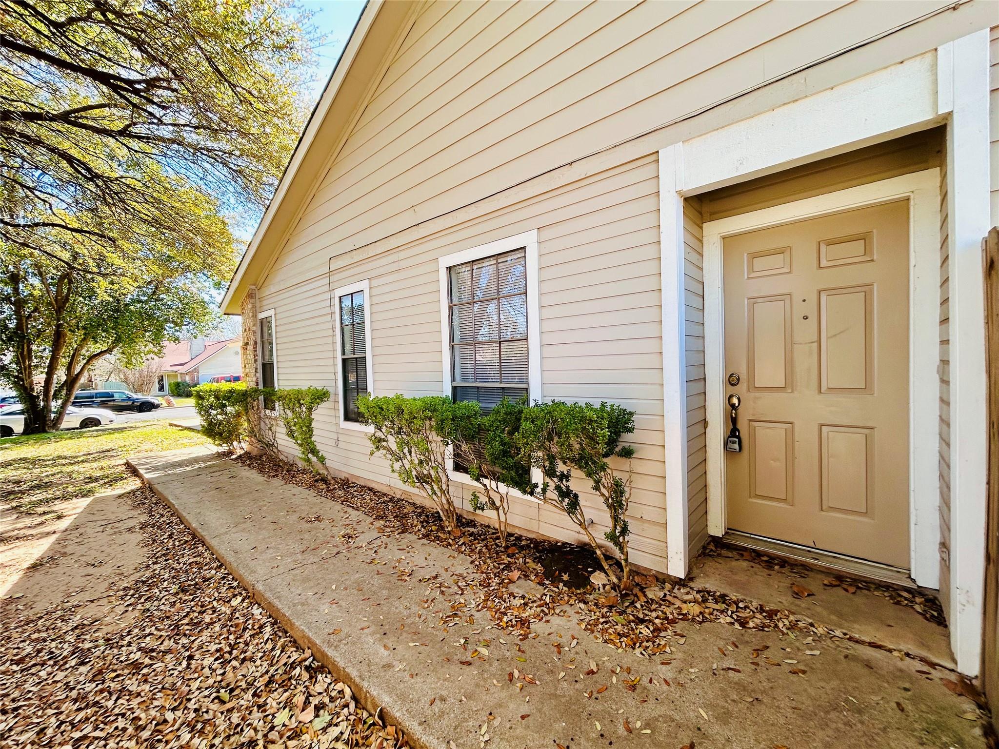 9304 Kempler Dr # A, Austin, TX 78748