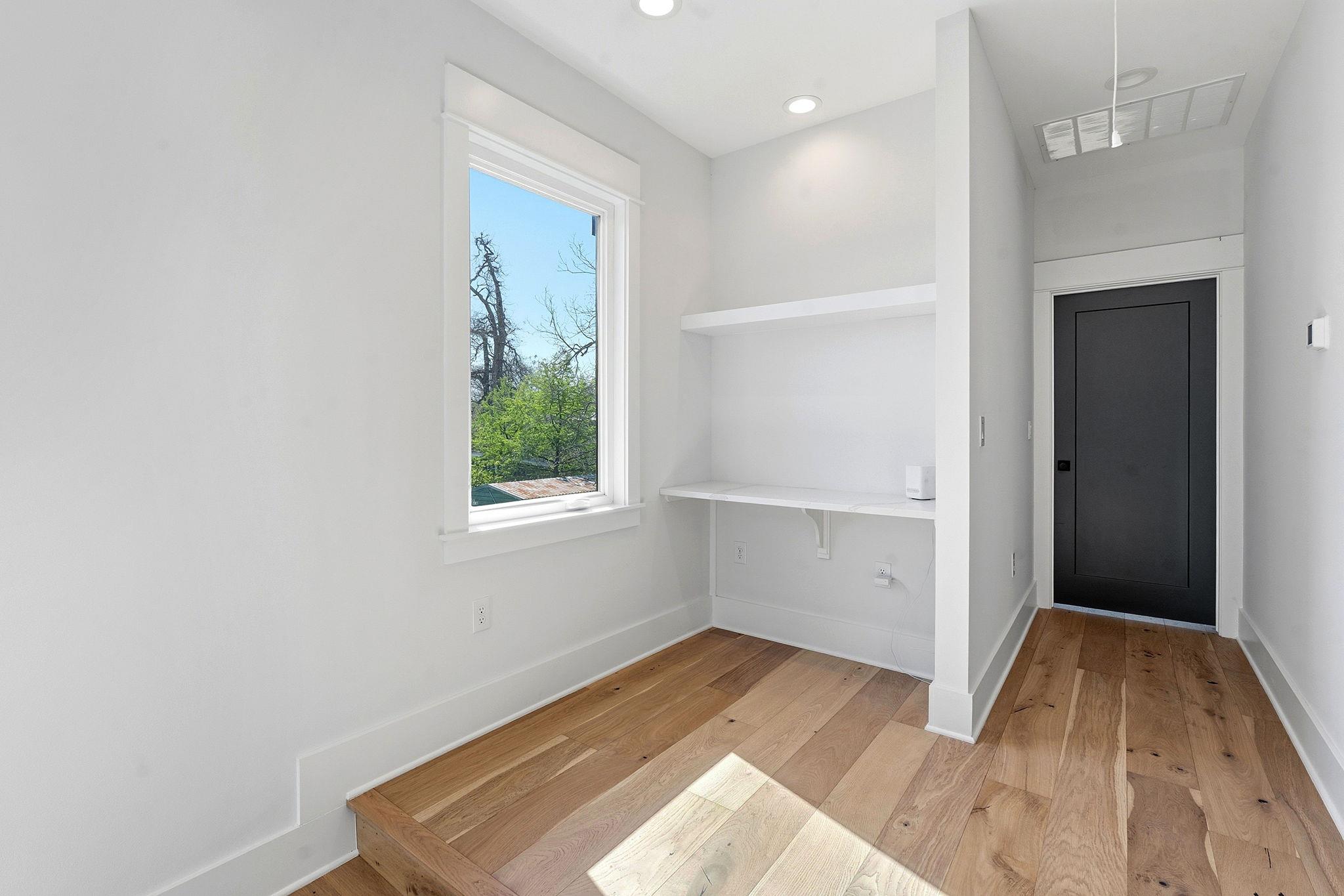 2921 Lyons Rd # 1, Austin, TX 78702